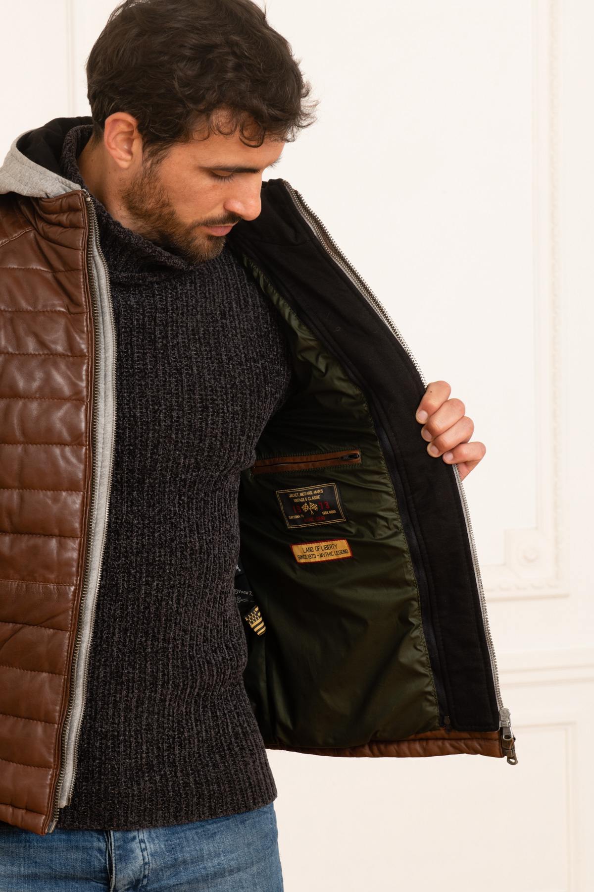 Brown leather sportswear down jacket - Image n°3