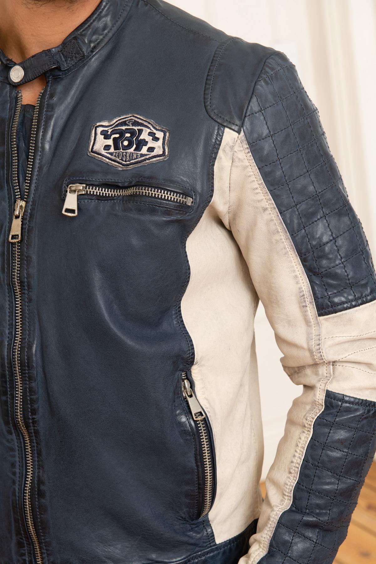 Blue and white leather racing jacket - Image n°6