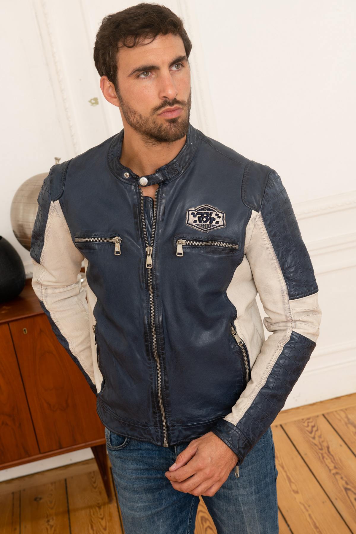 Blue and white leather racing jacket - Image n°4