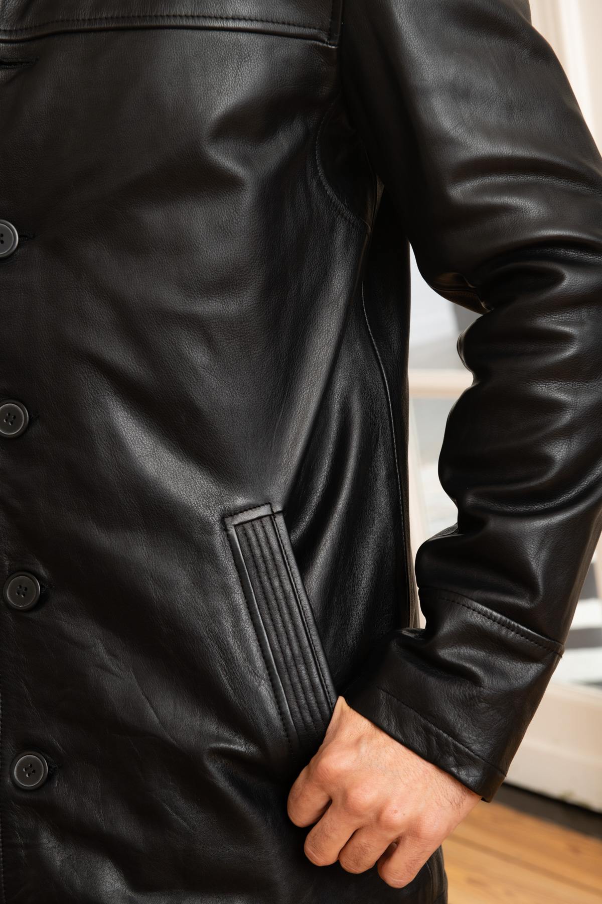 Black leather shirt collar jacket - Image n°7