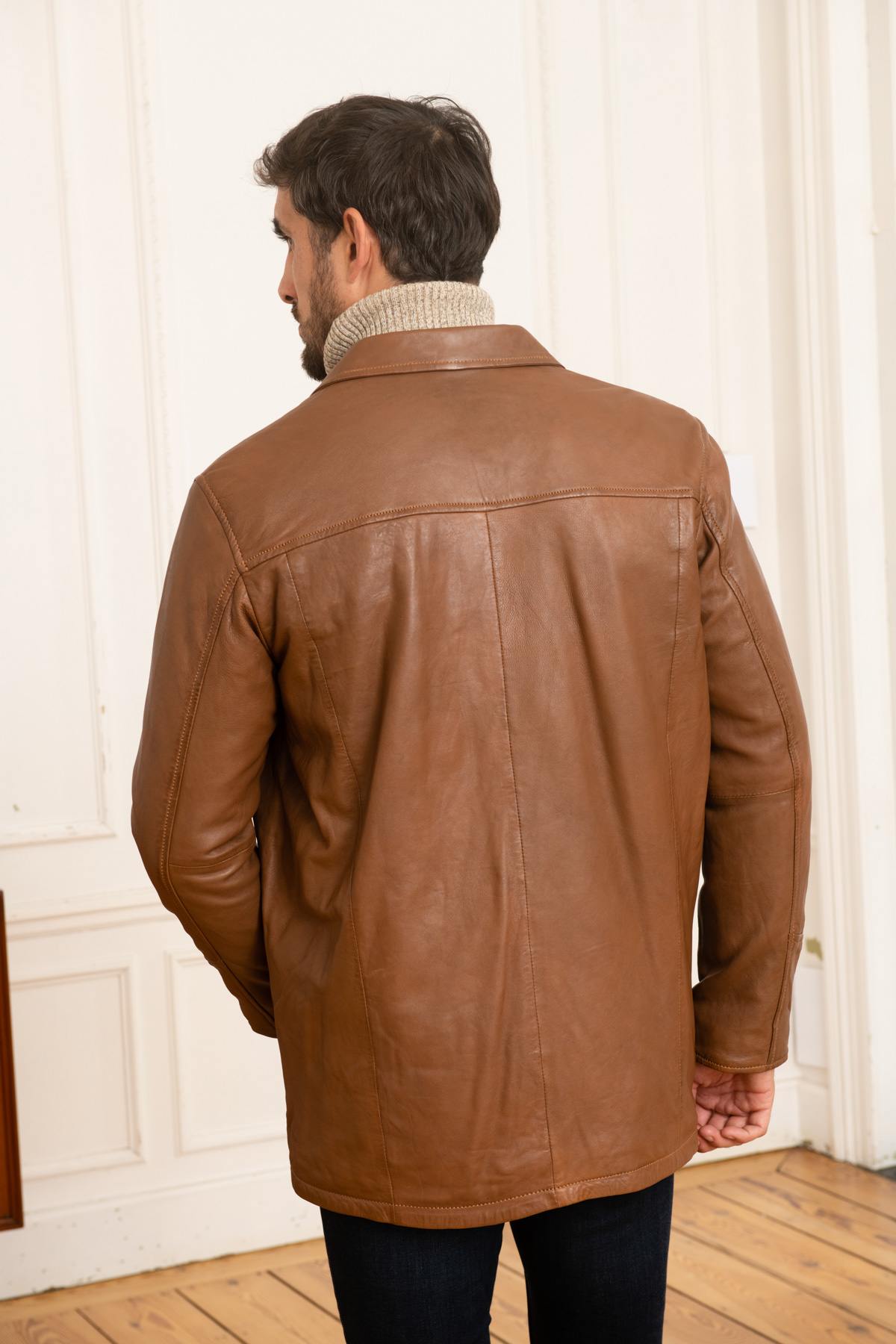 Mid-length men's jacket in cognac leather - Image n°5