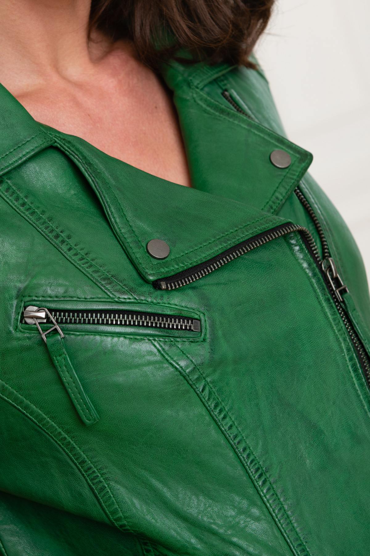 Green leather perfecto - Image n°7