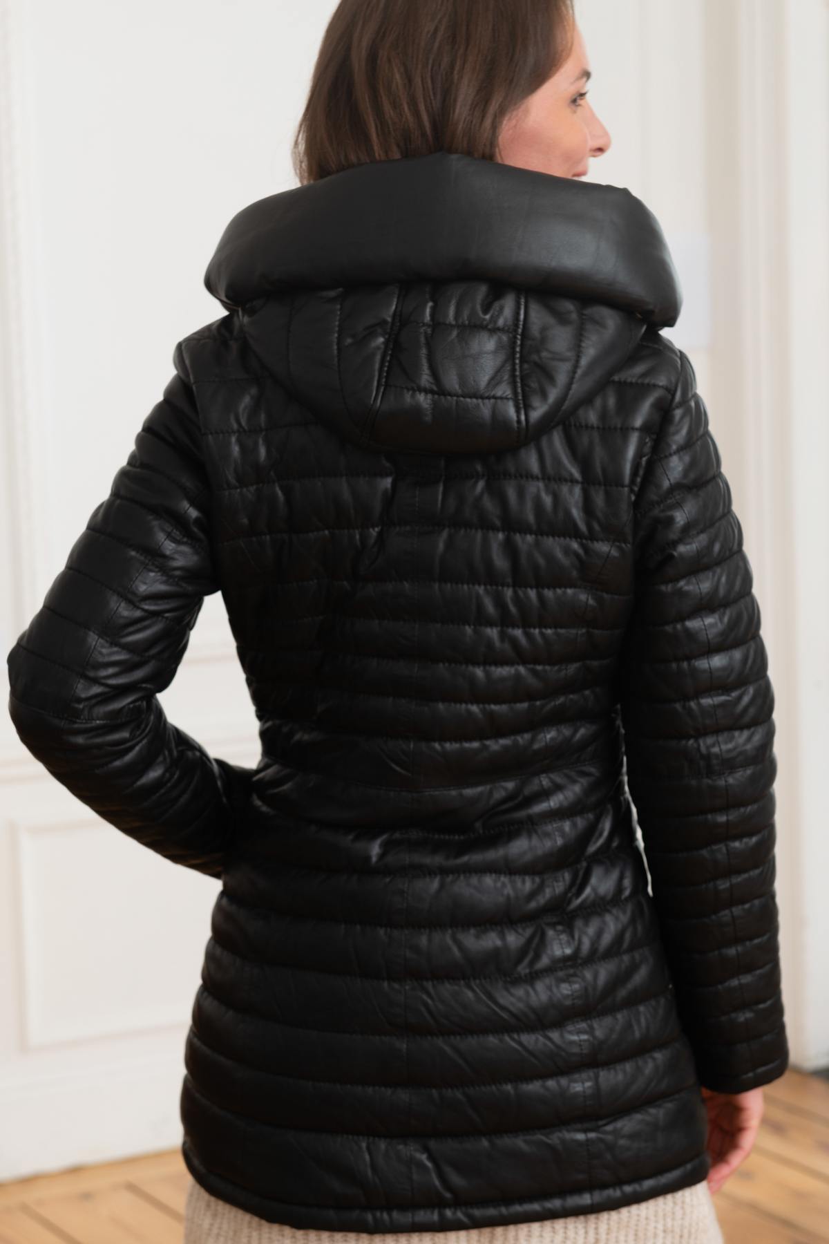 Long black leather down jacket - Image n°5