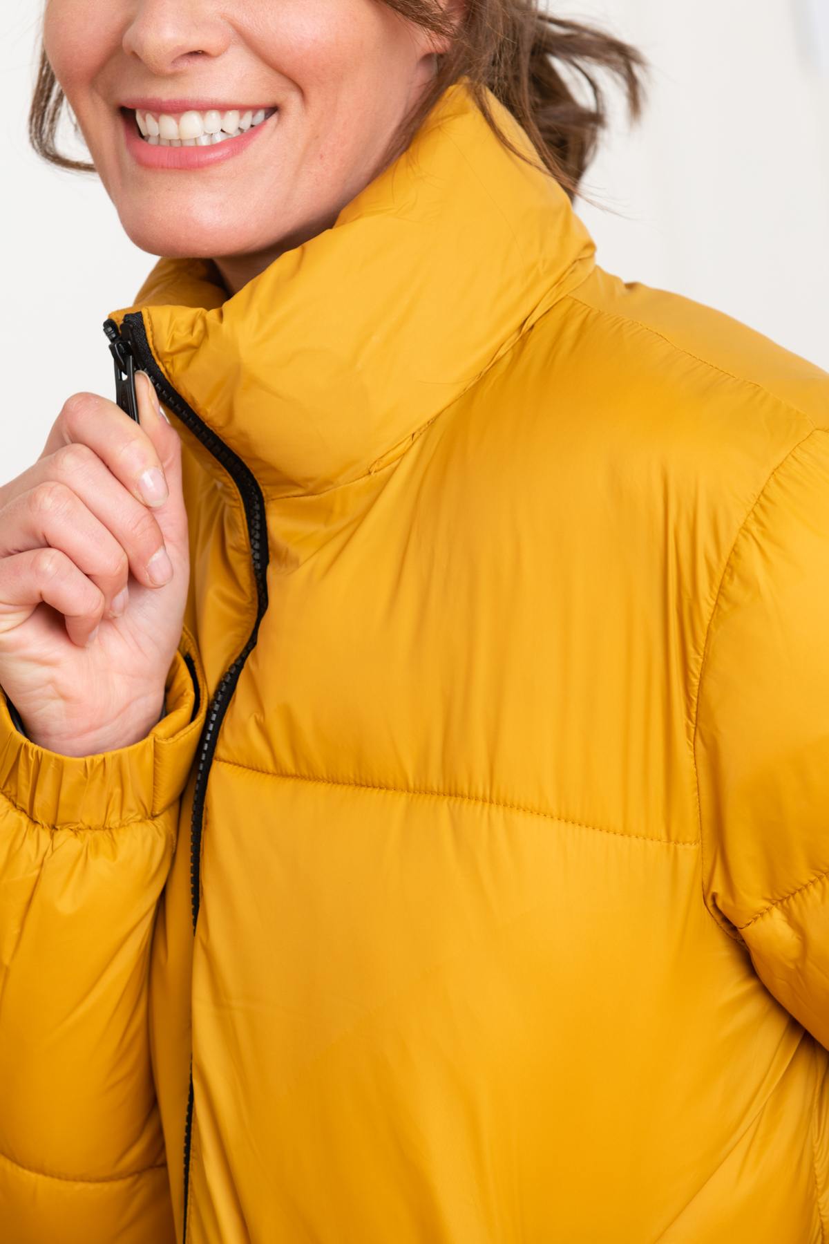 Women's golden yellow down jacket - Image n°7