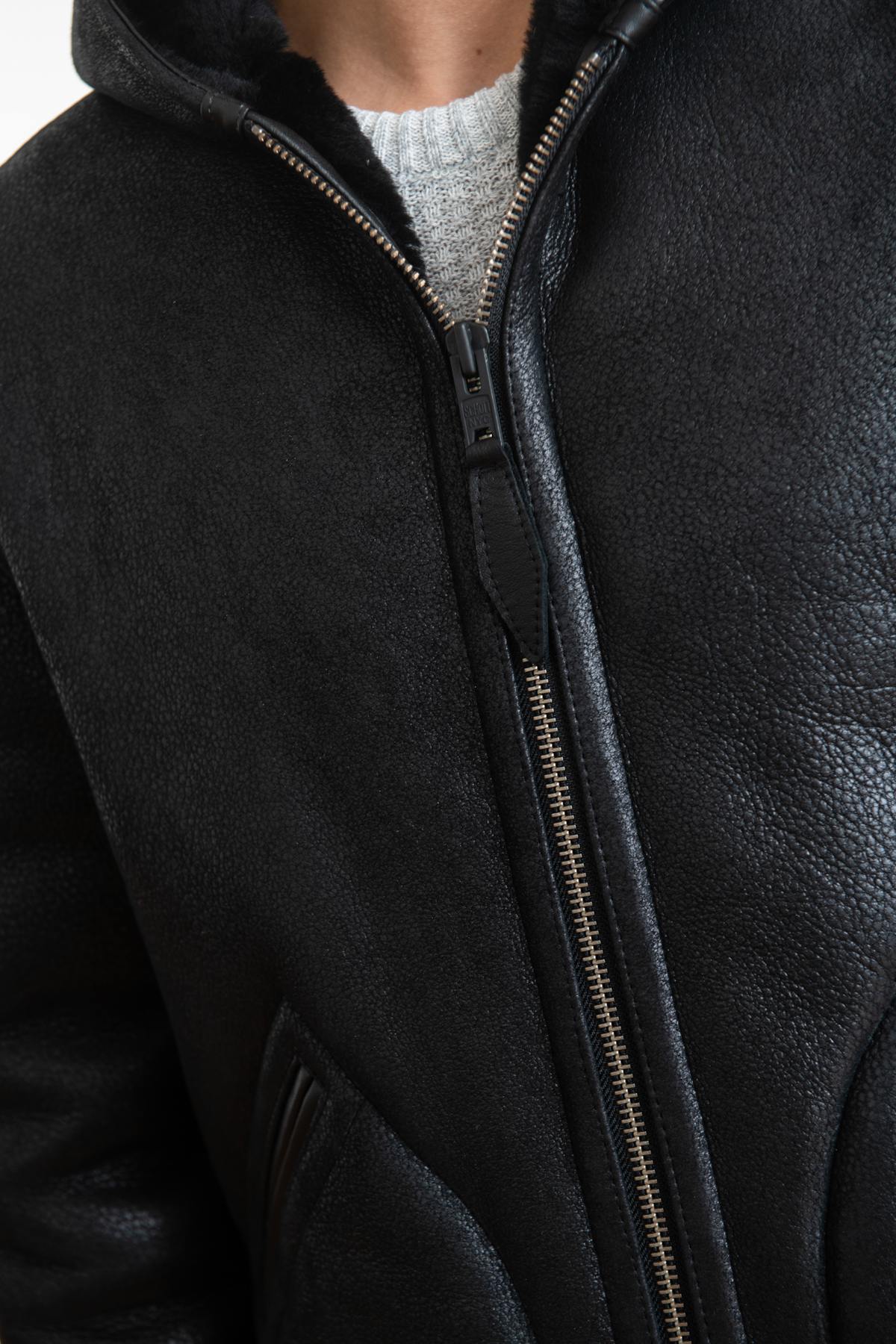 B-3 bomber in black shearling - Image n°9