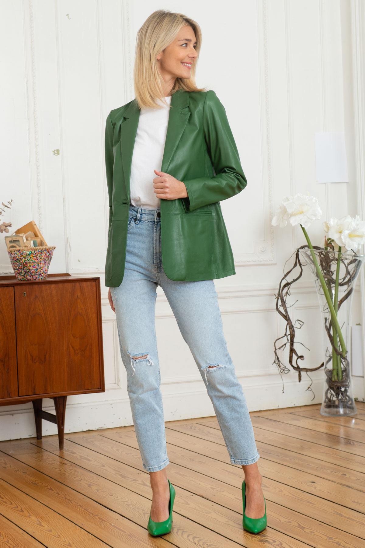 Women's green leather blazer with shirt collar - Image n°2