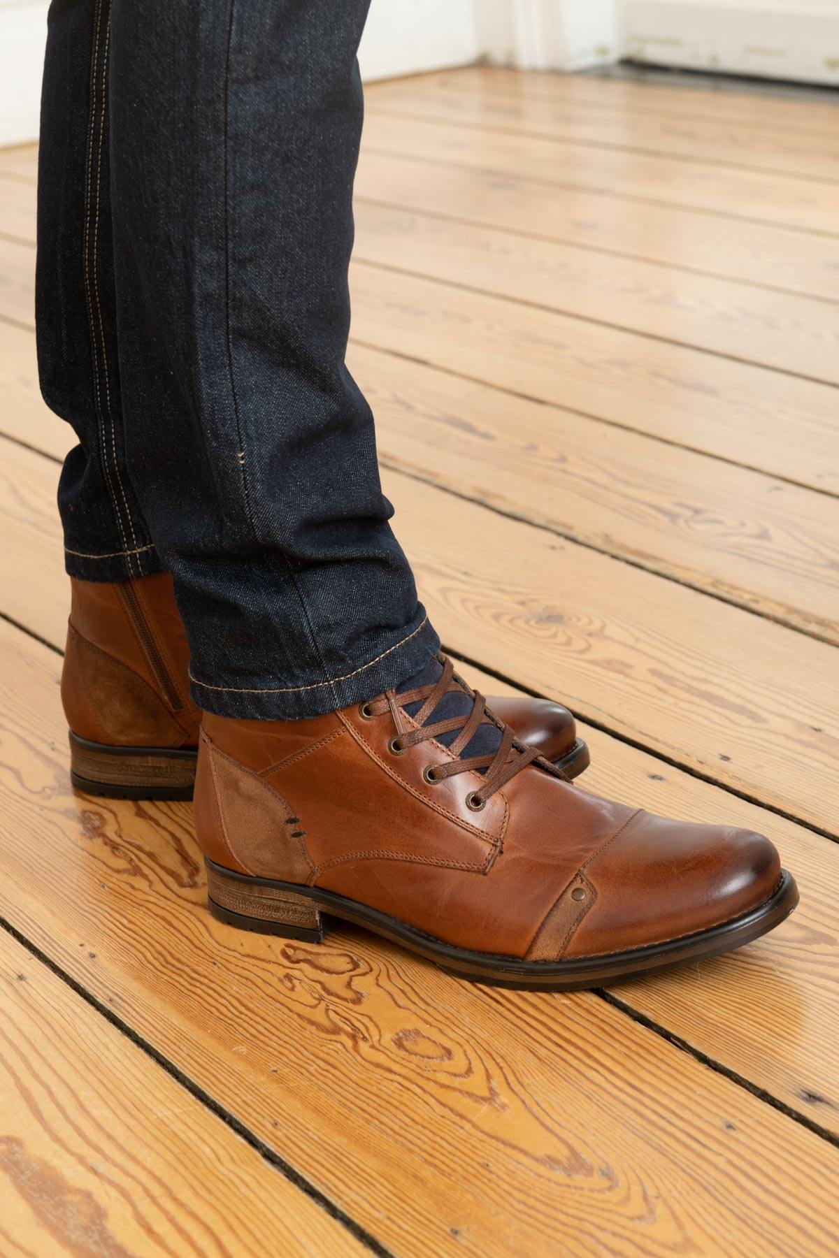 Men's navy cognac boots - Image n°3