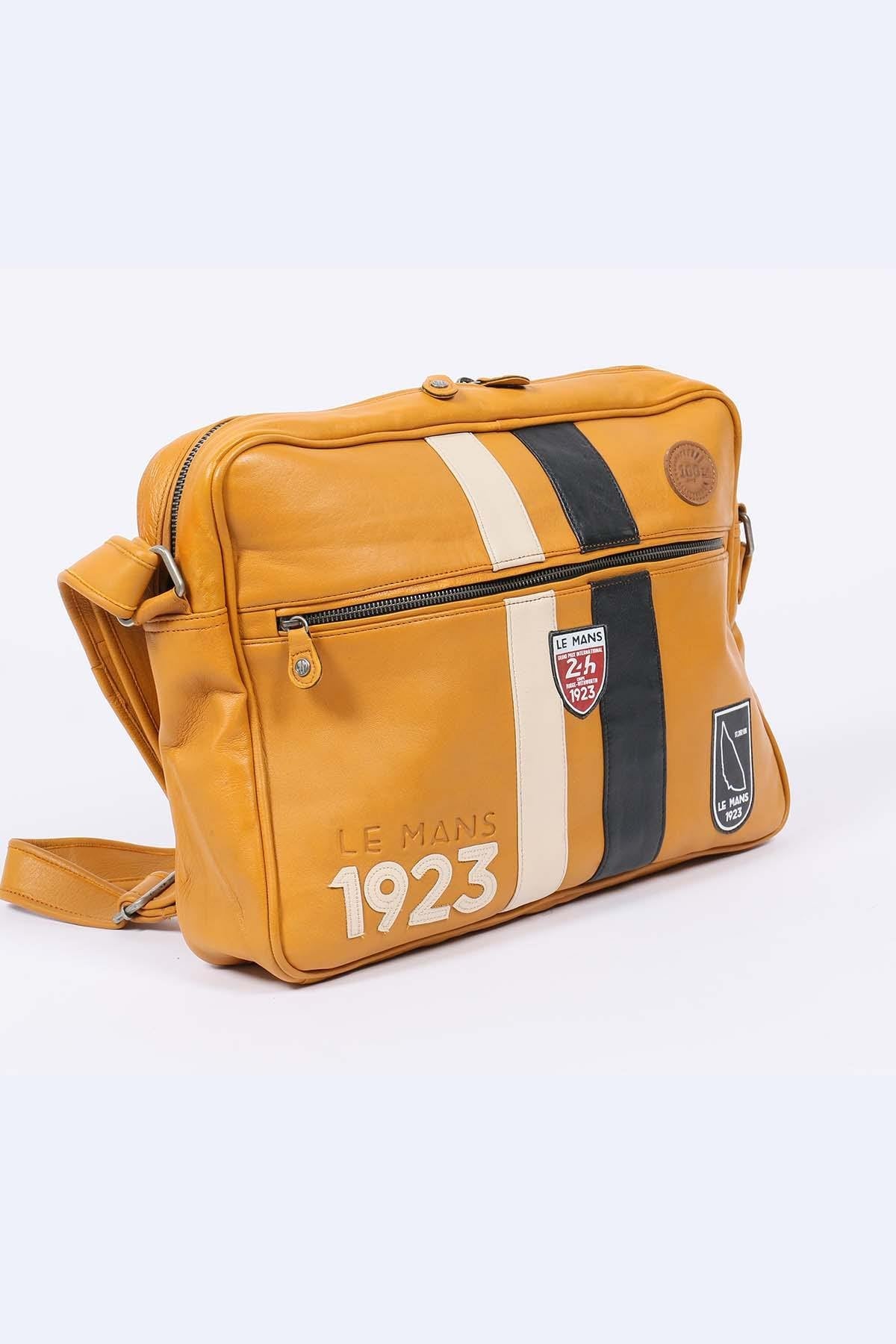 Yellow leather bag Le Mans 1923 - Image n°1