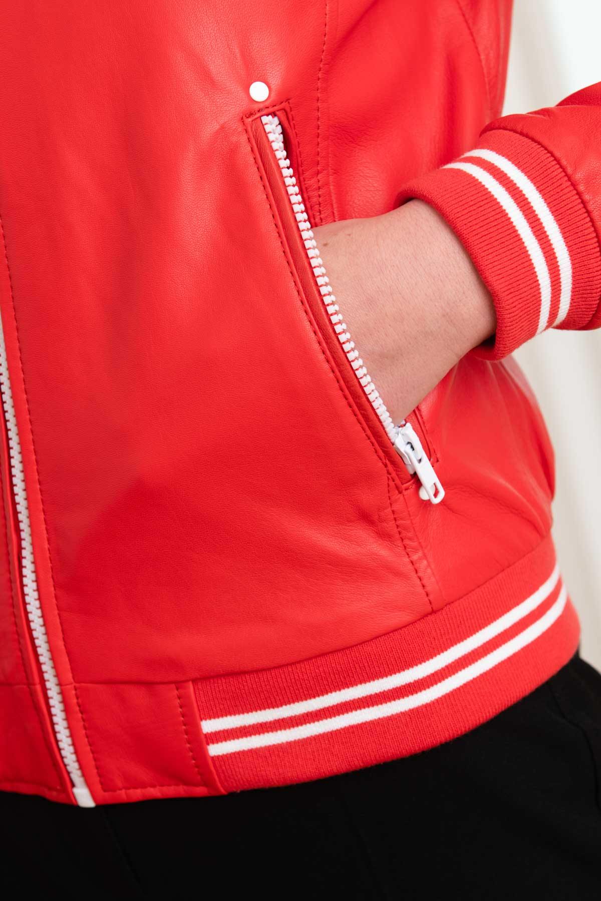 Women's red leather USA varsity jacket - Image n°9