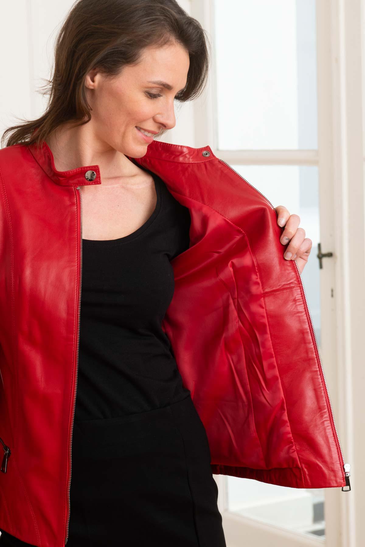 Women's red biker collar leather jacket - Image n°3