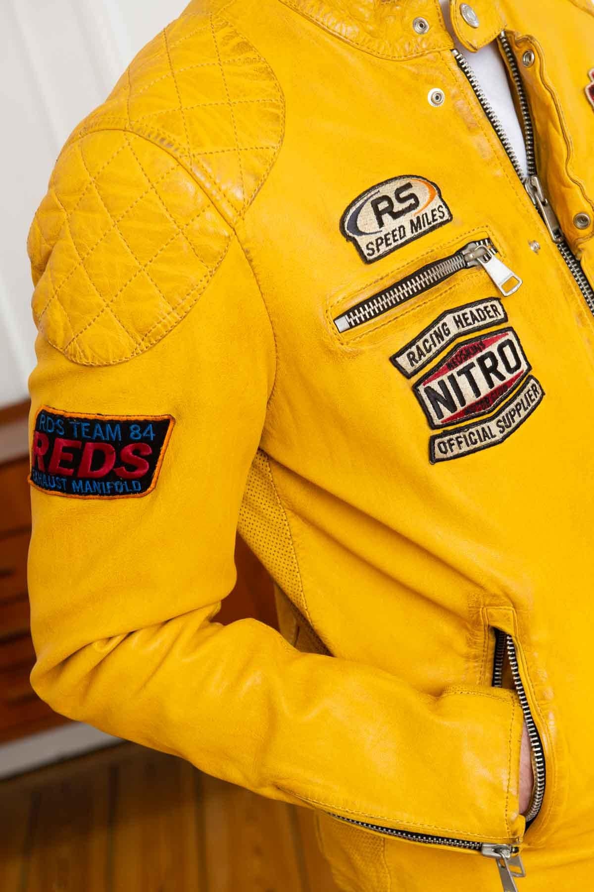 Yellow patched biker collar leather jacket - Image n°7