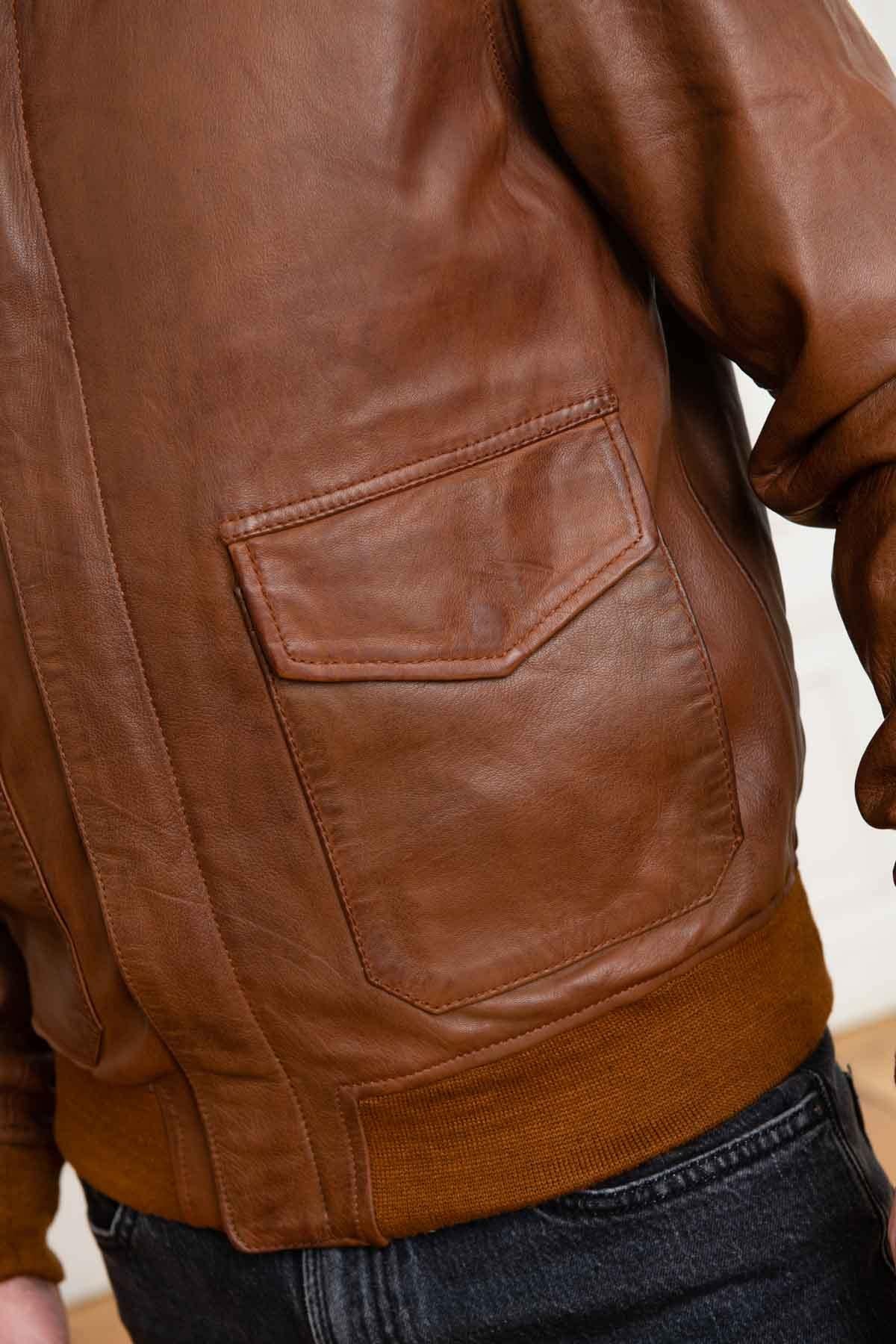 Vintage style leather jacket in cognac color - Image n°9