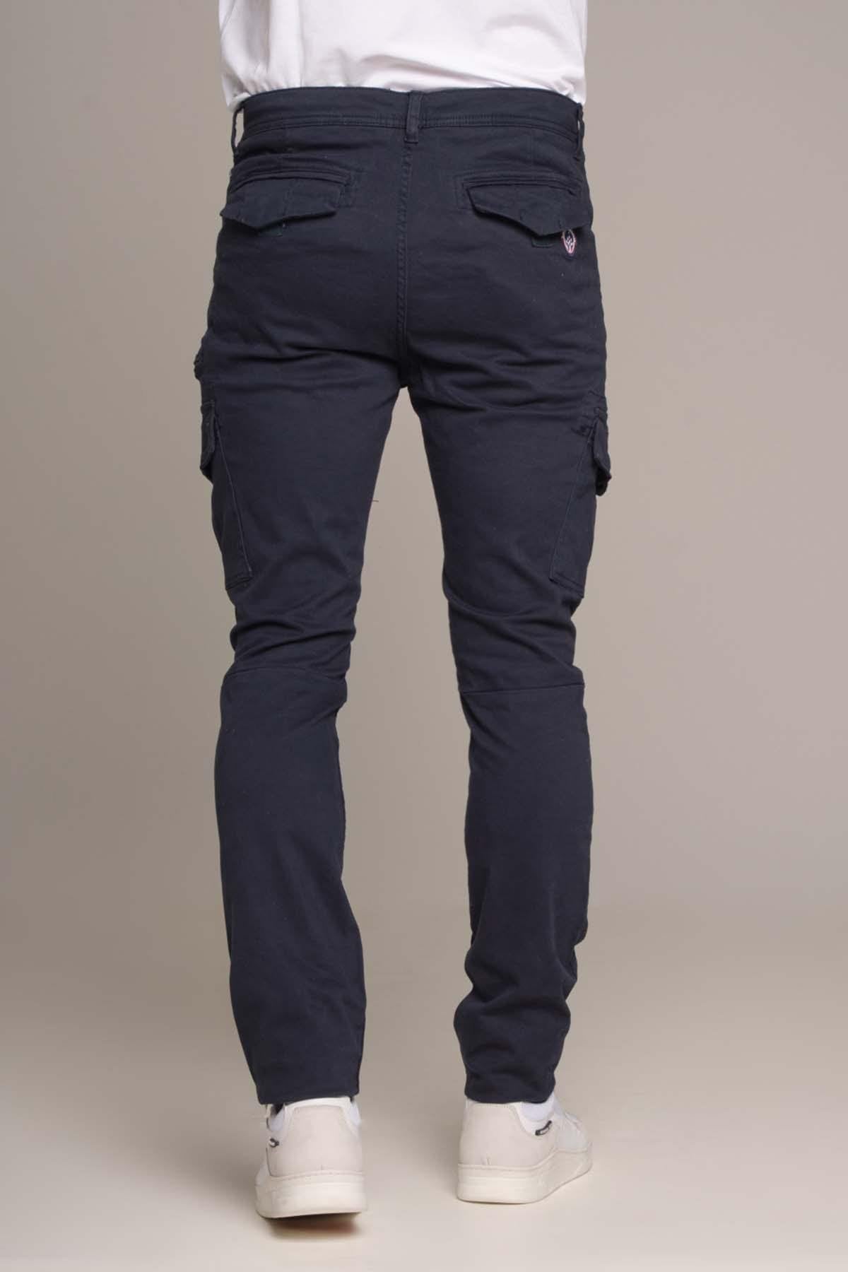 Men's navy blue cargo pants - Image n°4