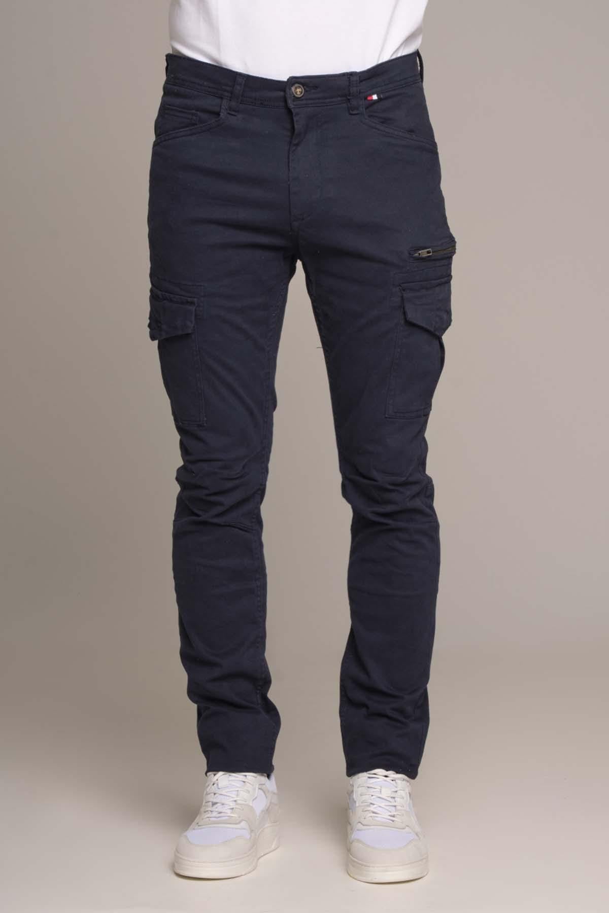 Men's navy blue cargo pants - Image n°3