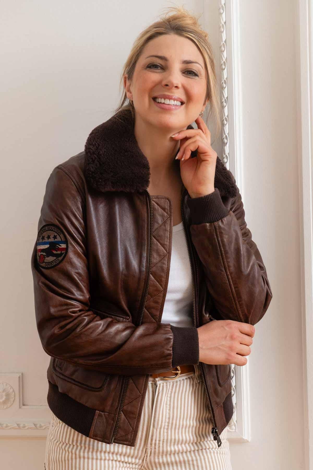 Women's brown fur collar leather jacket - Image n°1