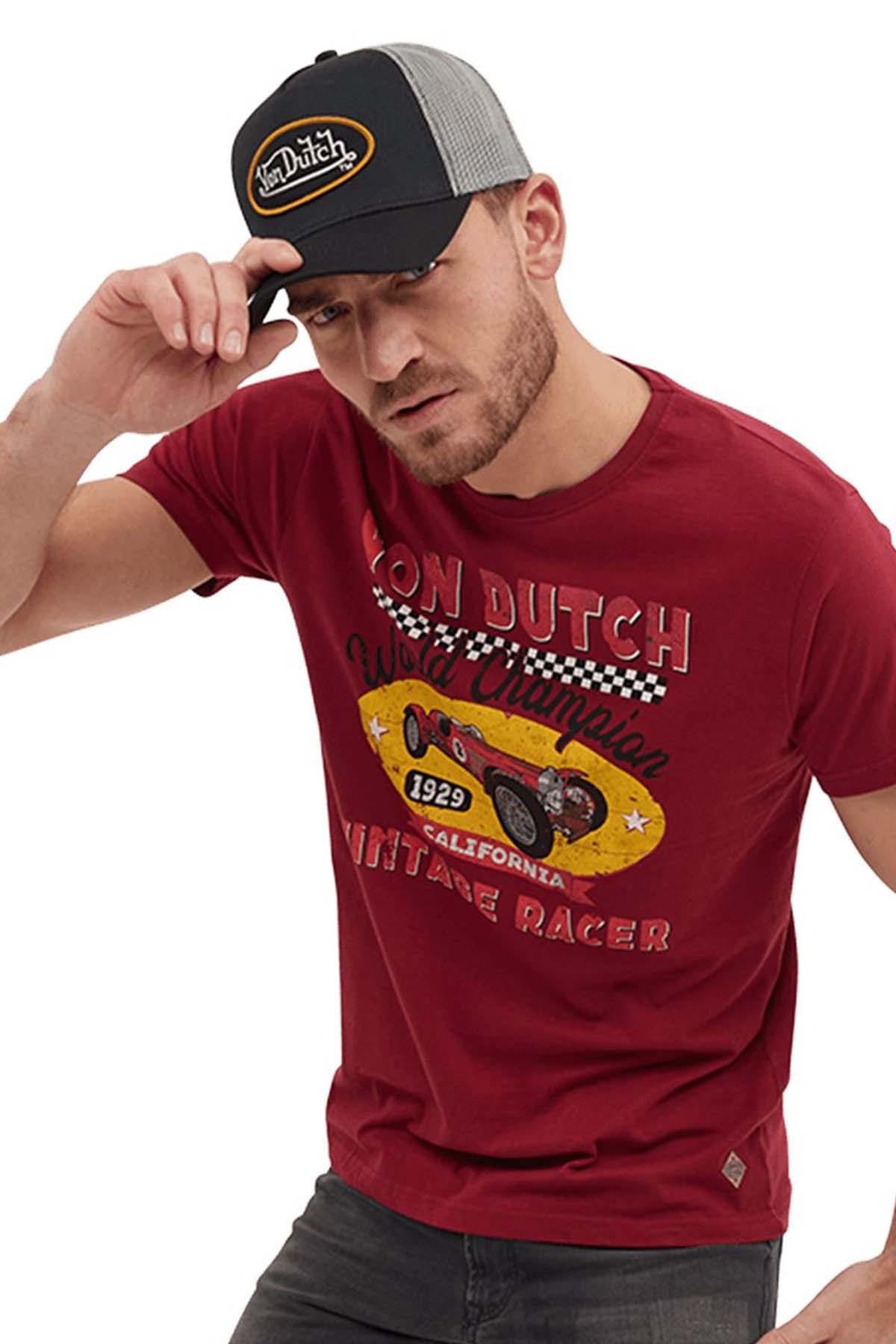 Men's dark red racing pattern t-shirt - Image n°1