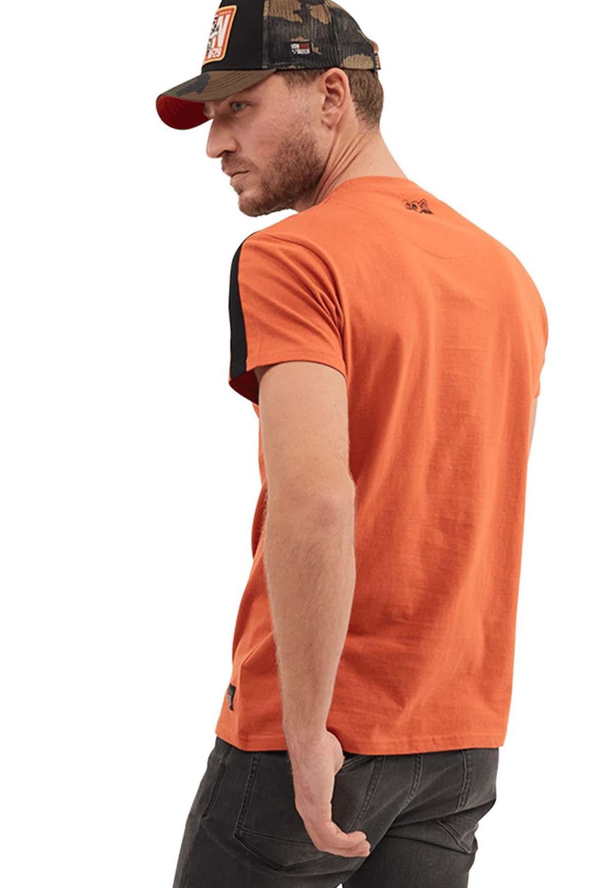 Men's orange T-shirt with vintage logo - Image n°4