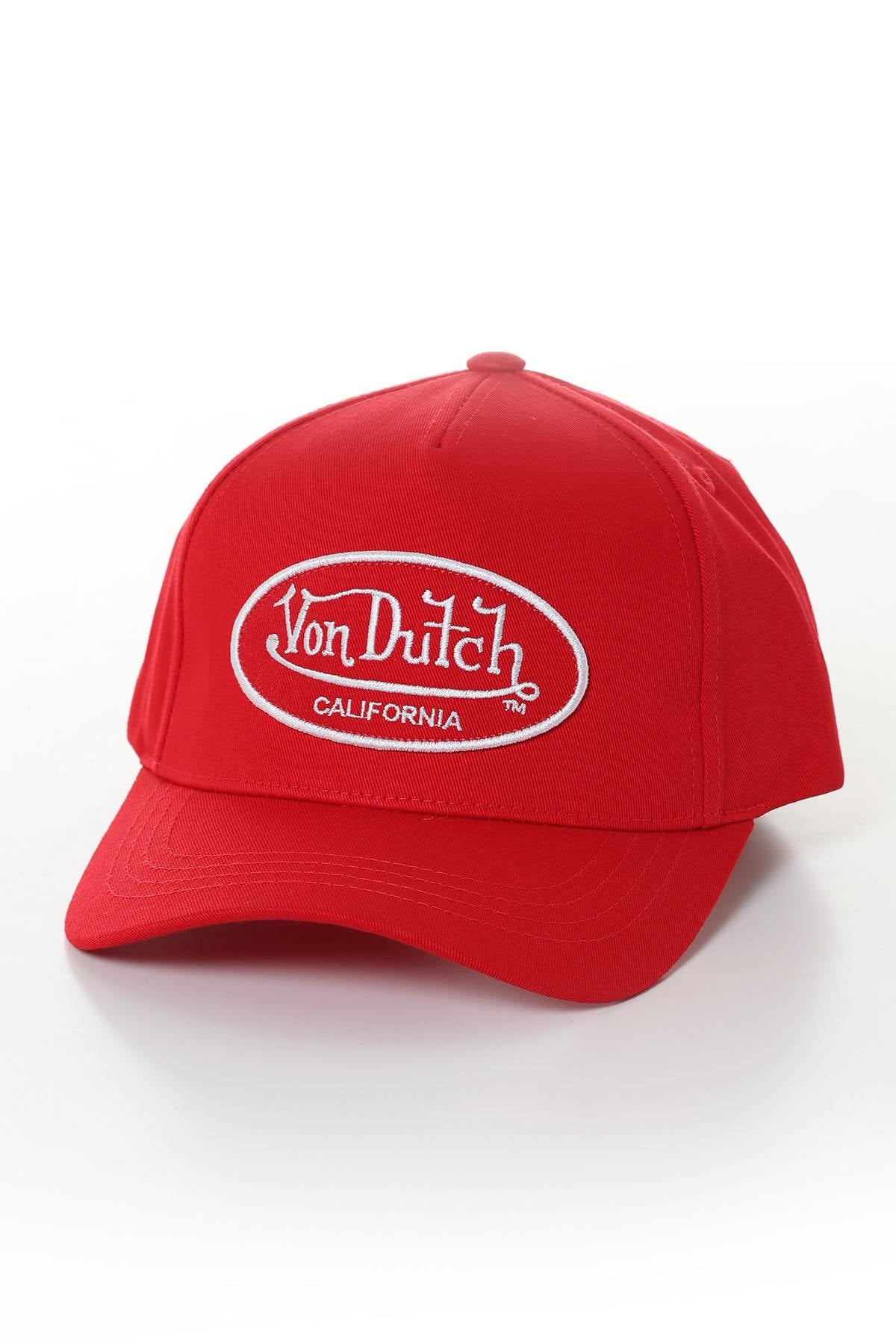 Red cap with white logo - Image n°1