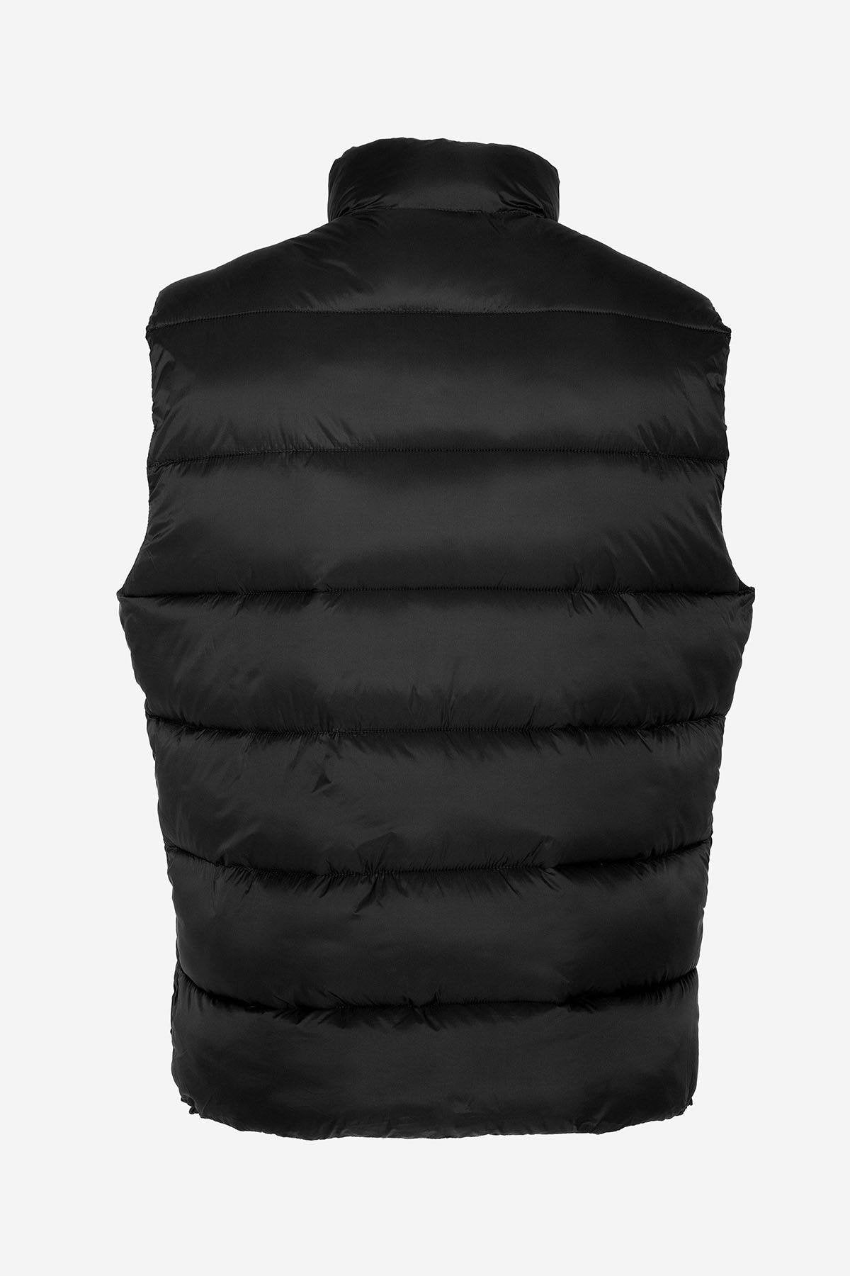 Sleeveless down jacket in black recycled nylon - Image n°7