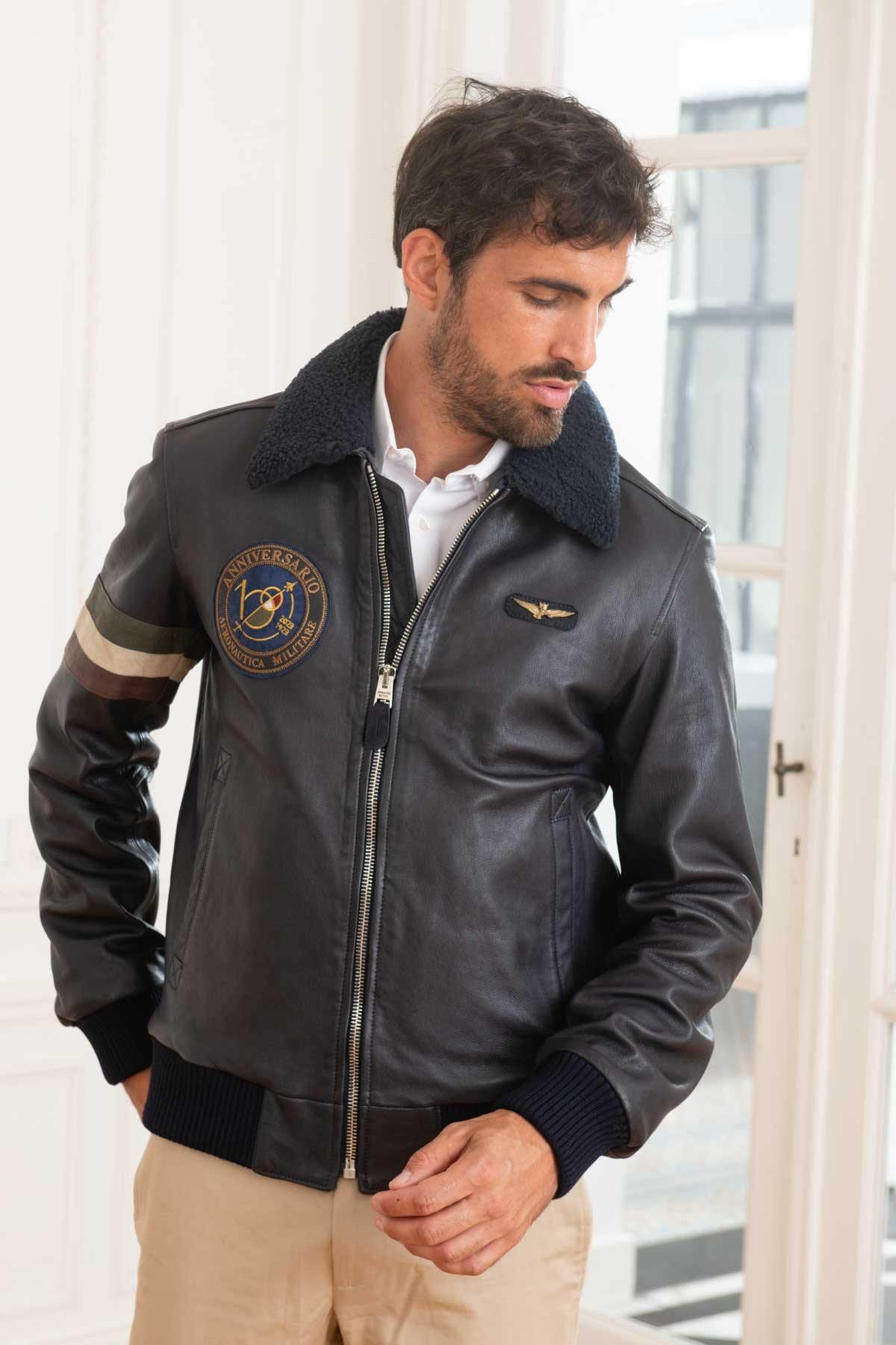 Men's navy blue leather bomber jacket 100 years edition - Image n°4