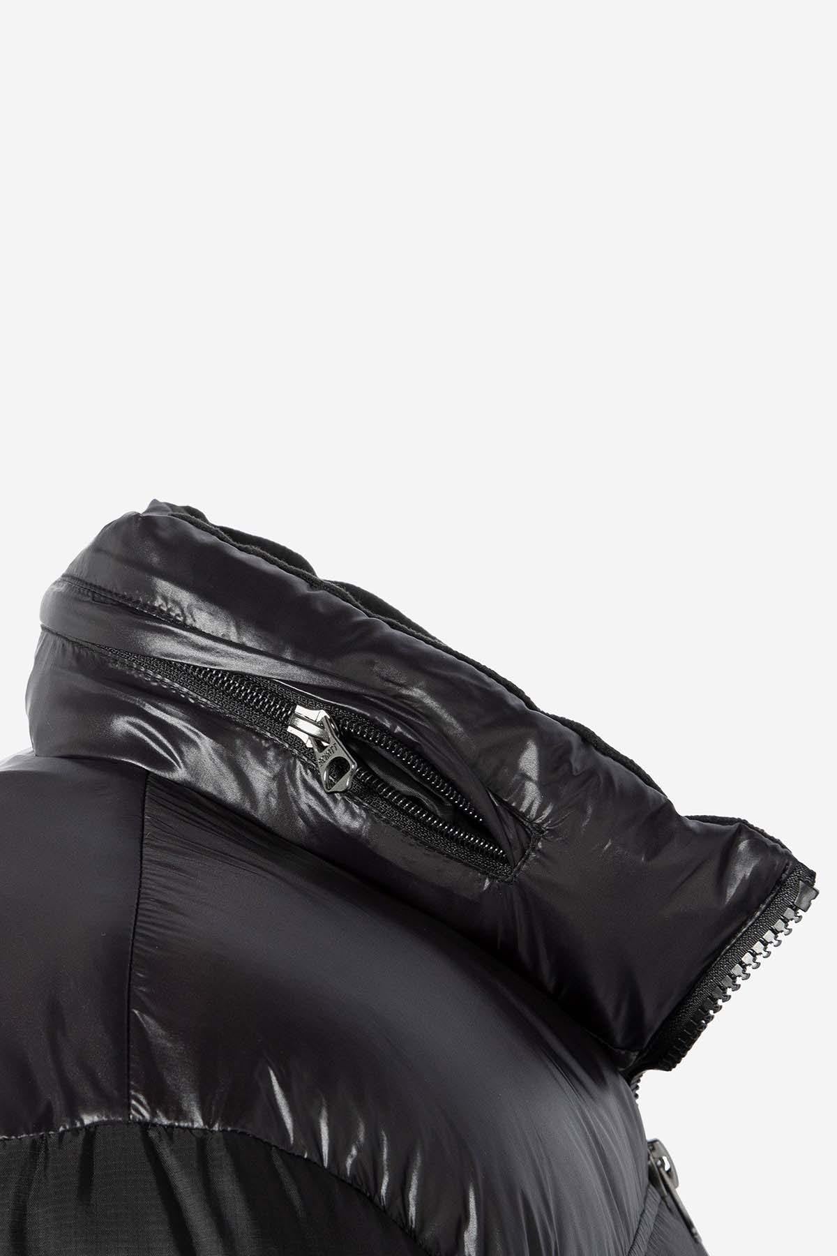 Men's black leather bomber jacket with black patches - Image n°9