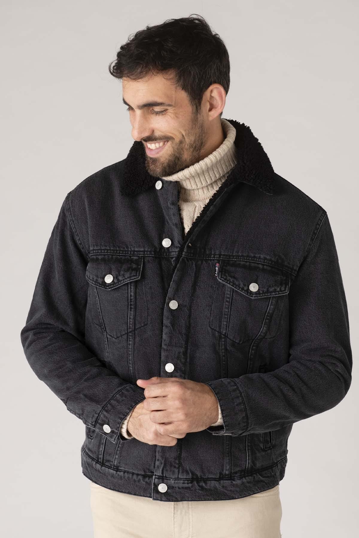 Gray denim jacket with fur collar for men - Image n°5