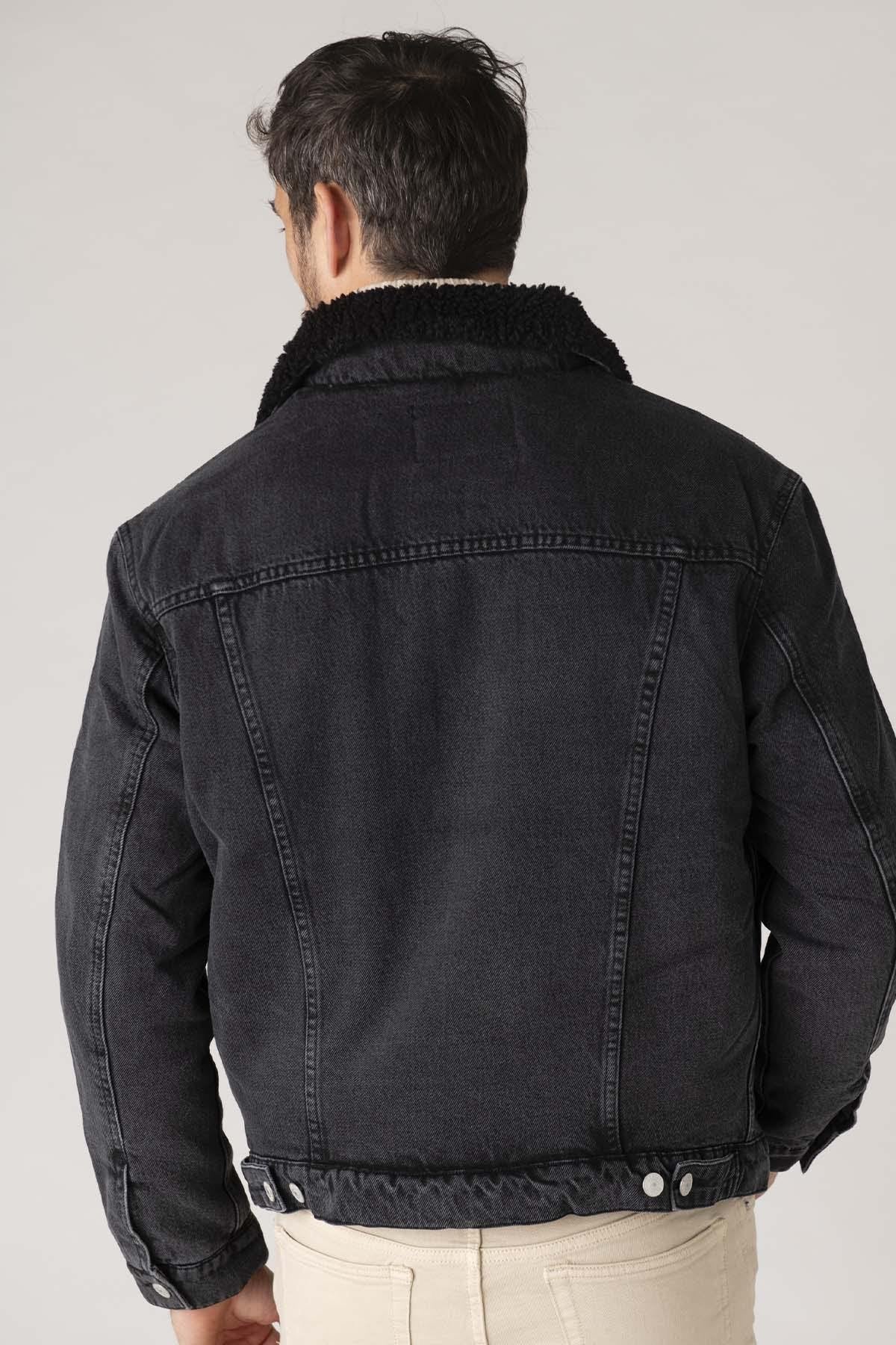 Gray denim jacket with fur collar for men - Image n°6