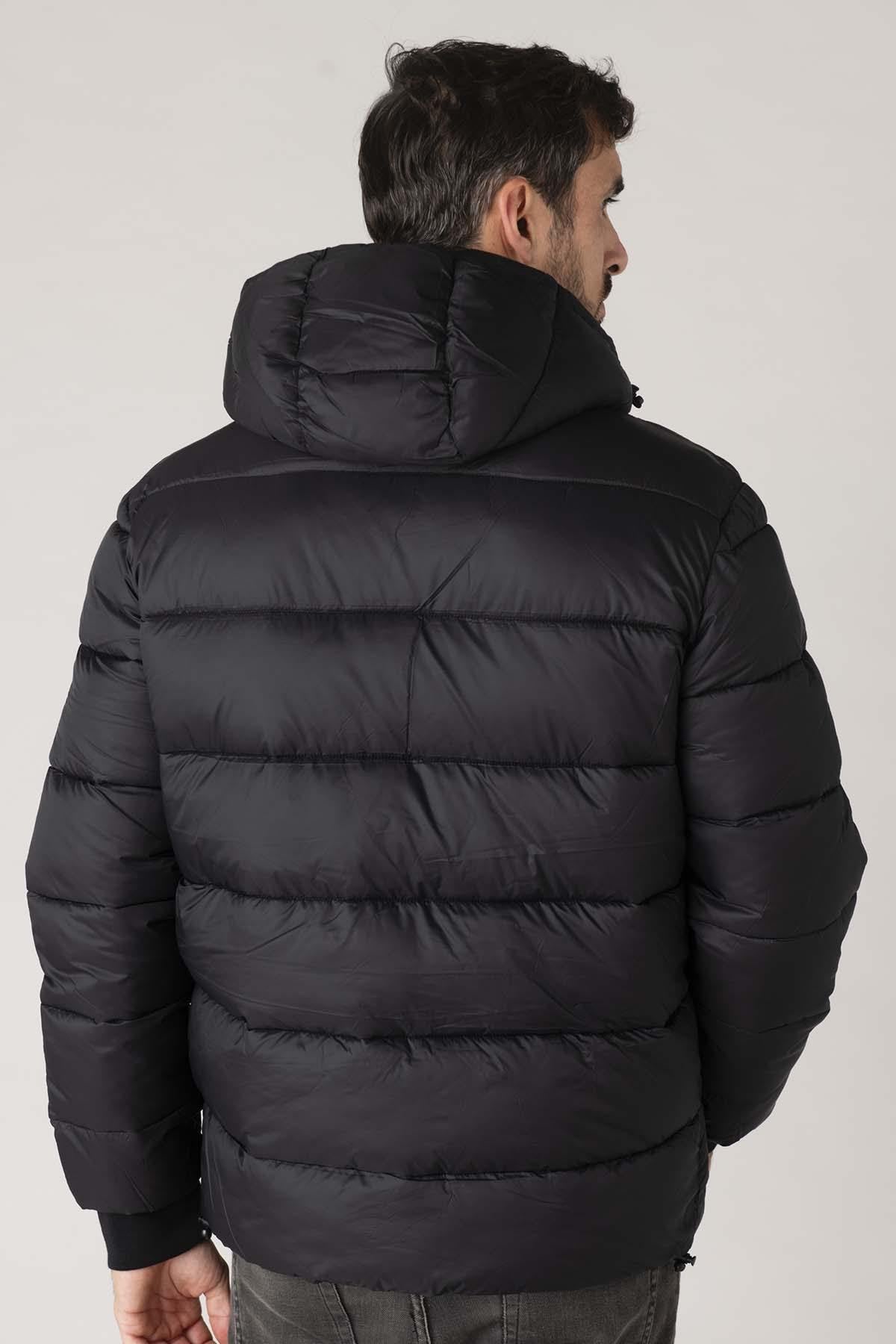 Black recycled nylon down jacket - Image n°4