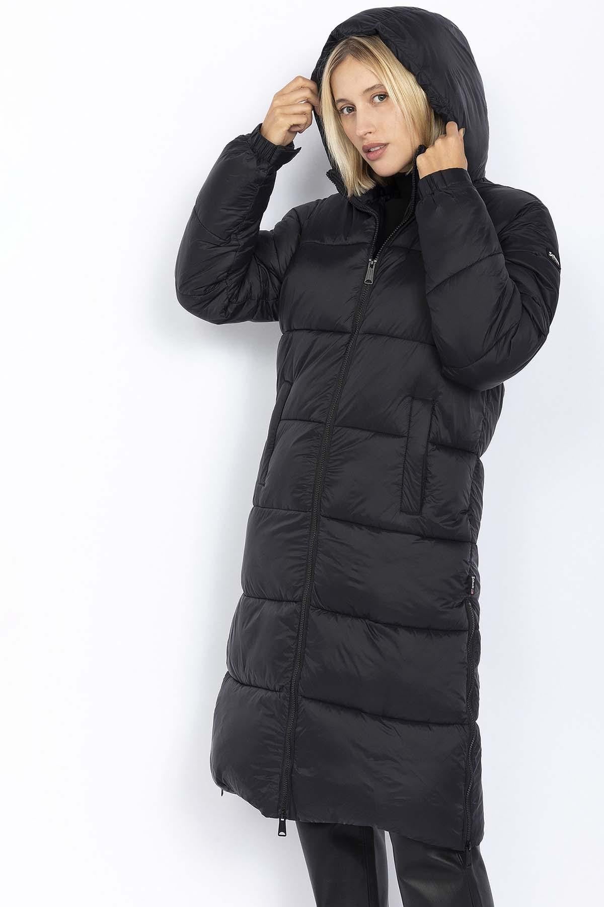 Extra-long eco-responsible black down jacket - Image n°1