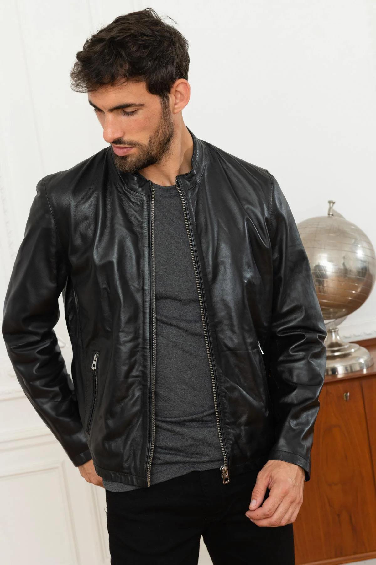 Round collar jacket in black genuine leather - Image n°1