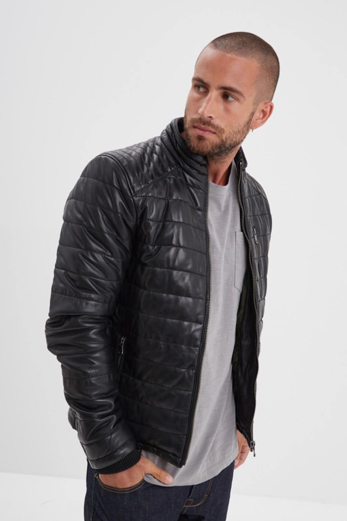 Black leather down jacket with removable hooded lining - Image n°5