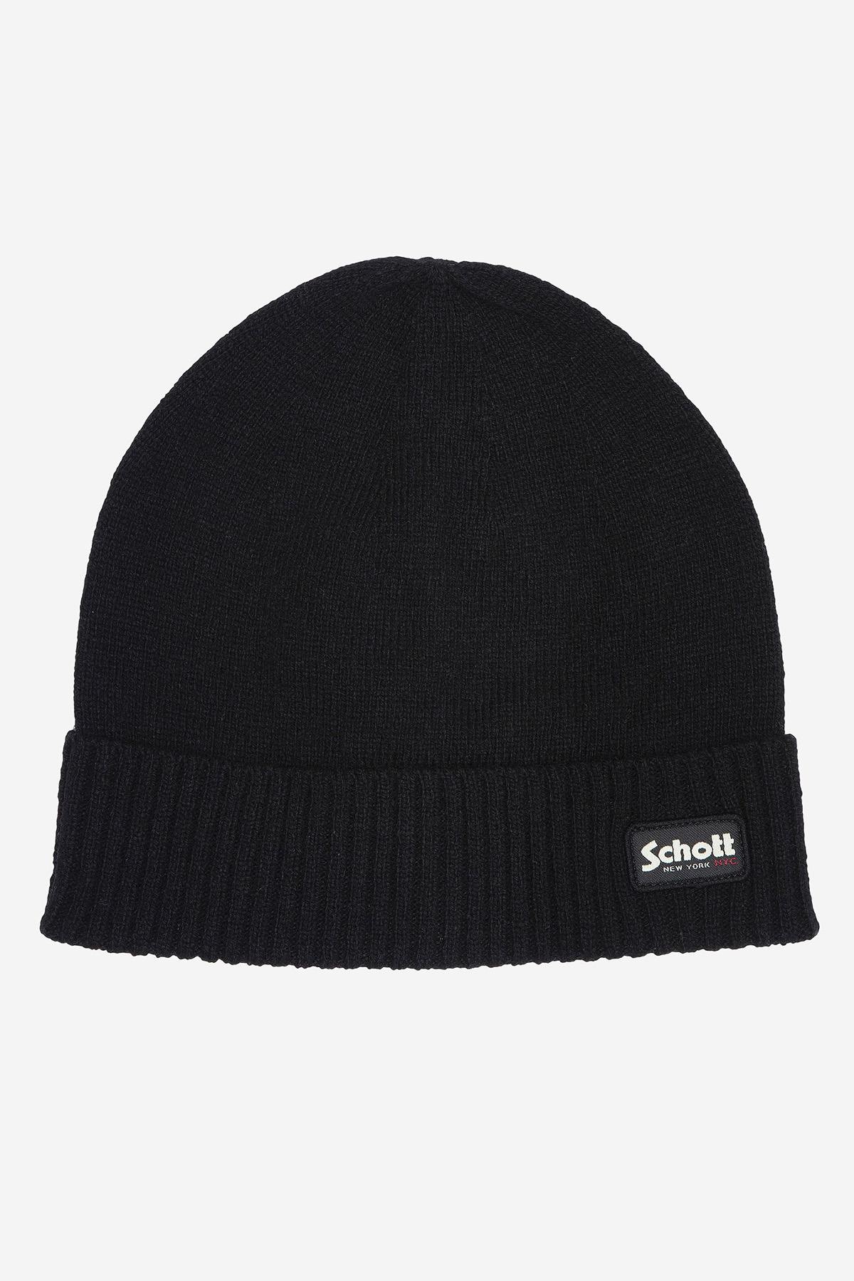 Black beanie with logo on cuff - Image n°1