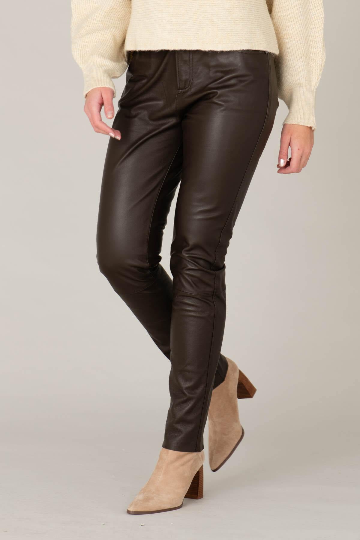 Women's dark brown leather pants - Image n°2