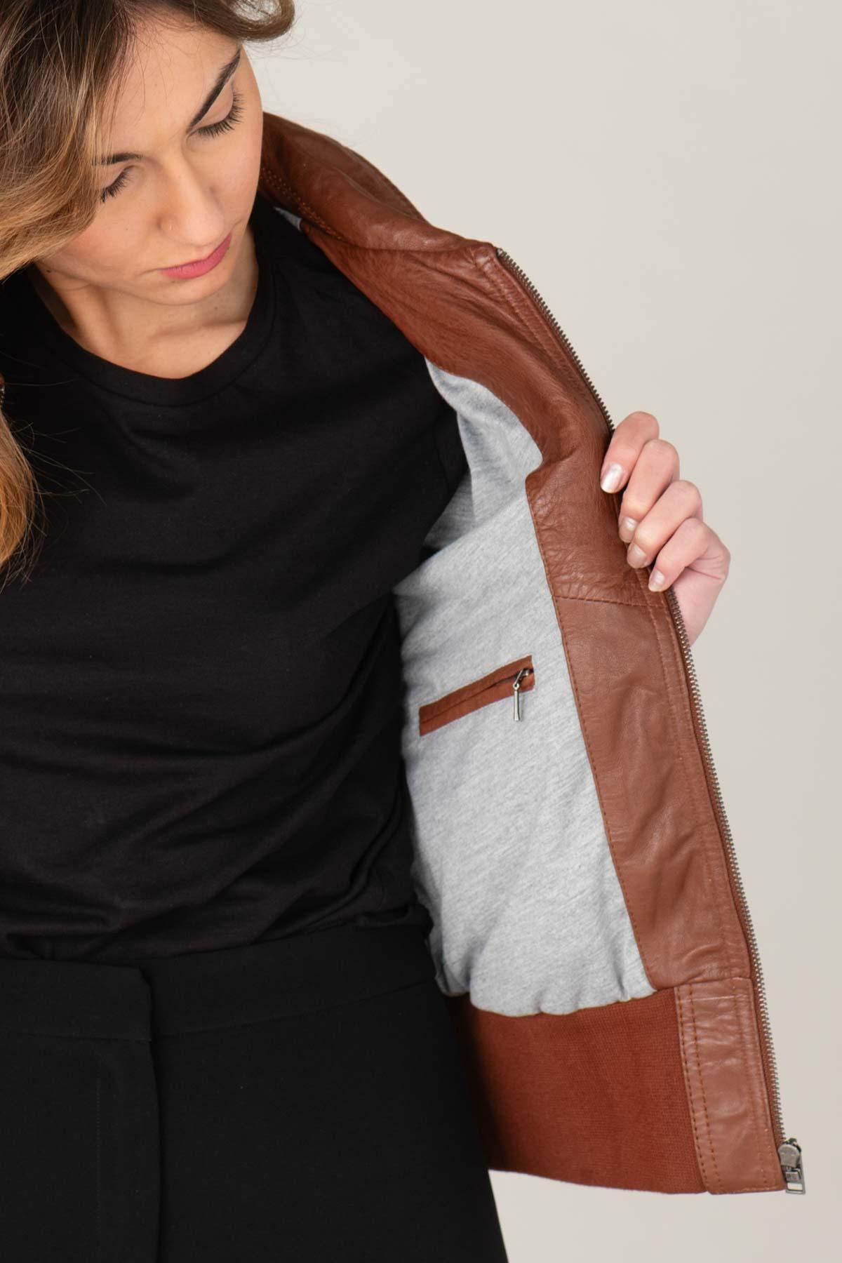 Port-colored leather jacket with shirt collar - Image n°7