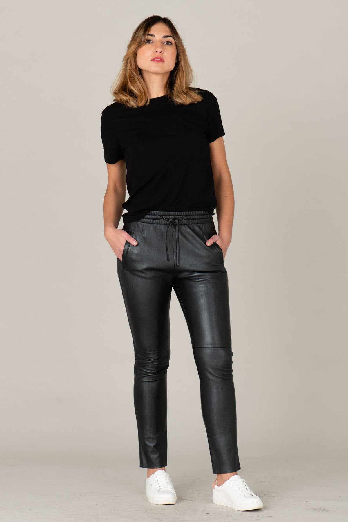 Black metallic effect leather joggers - Image n°2