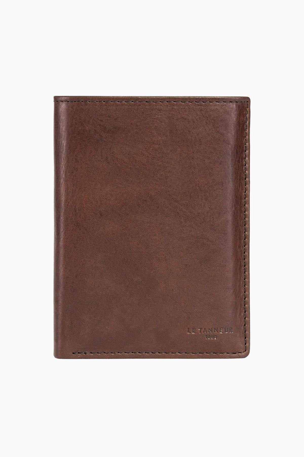 Gary vertical wallet in oiled leather - Image n°1