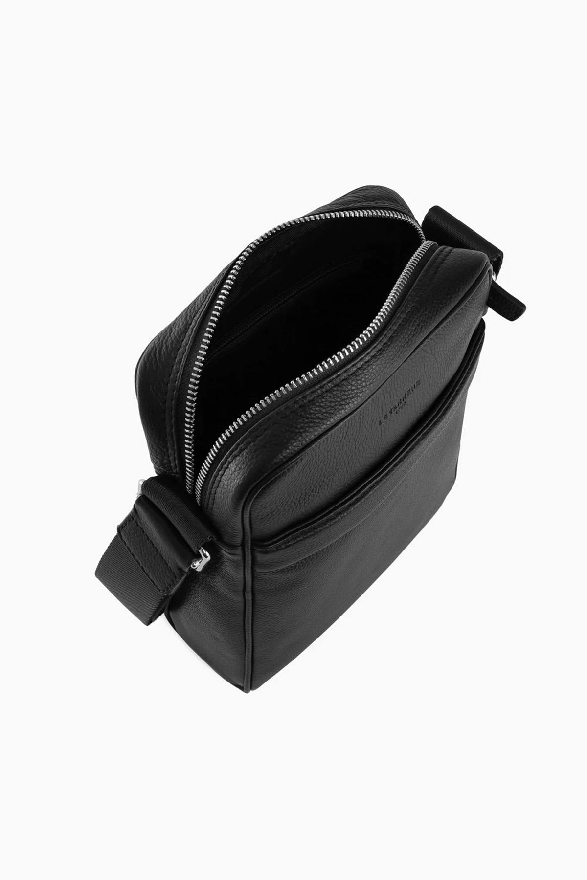 Charles medium bag in black grained leather - Image n°4