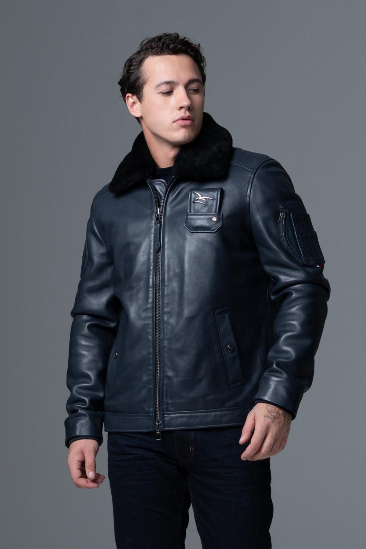 Air Force and Space Force collector's navy blue leather jacket - Image n°7