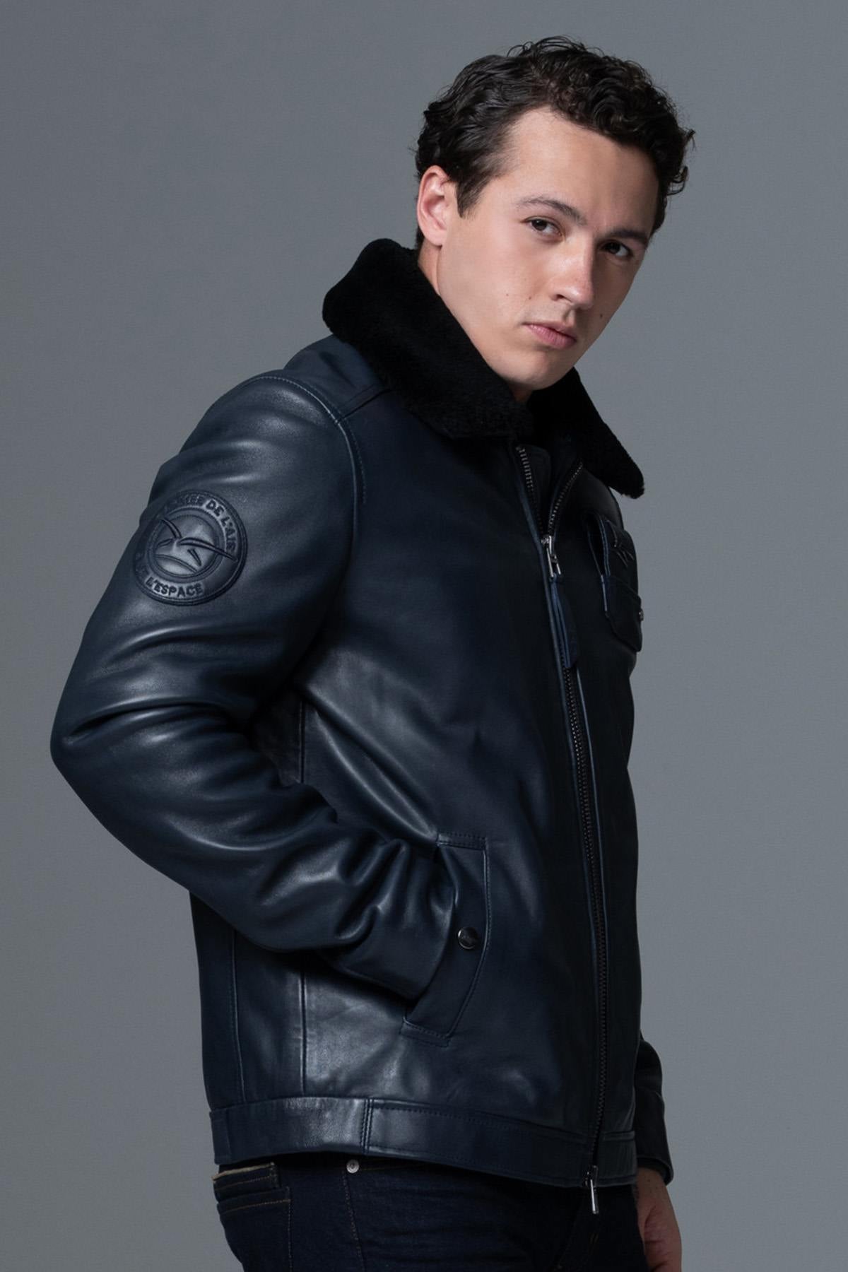 Air Force and Space Force collector's navy blue leather jacket - Image n°9