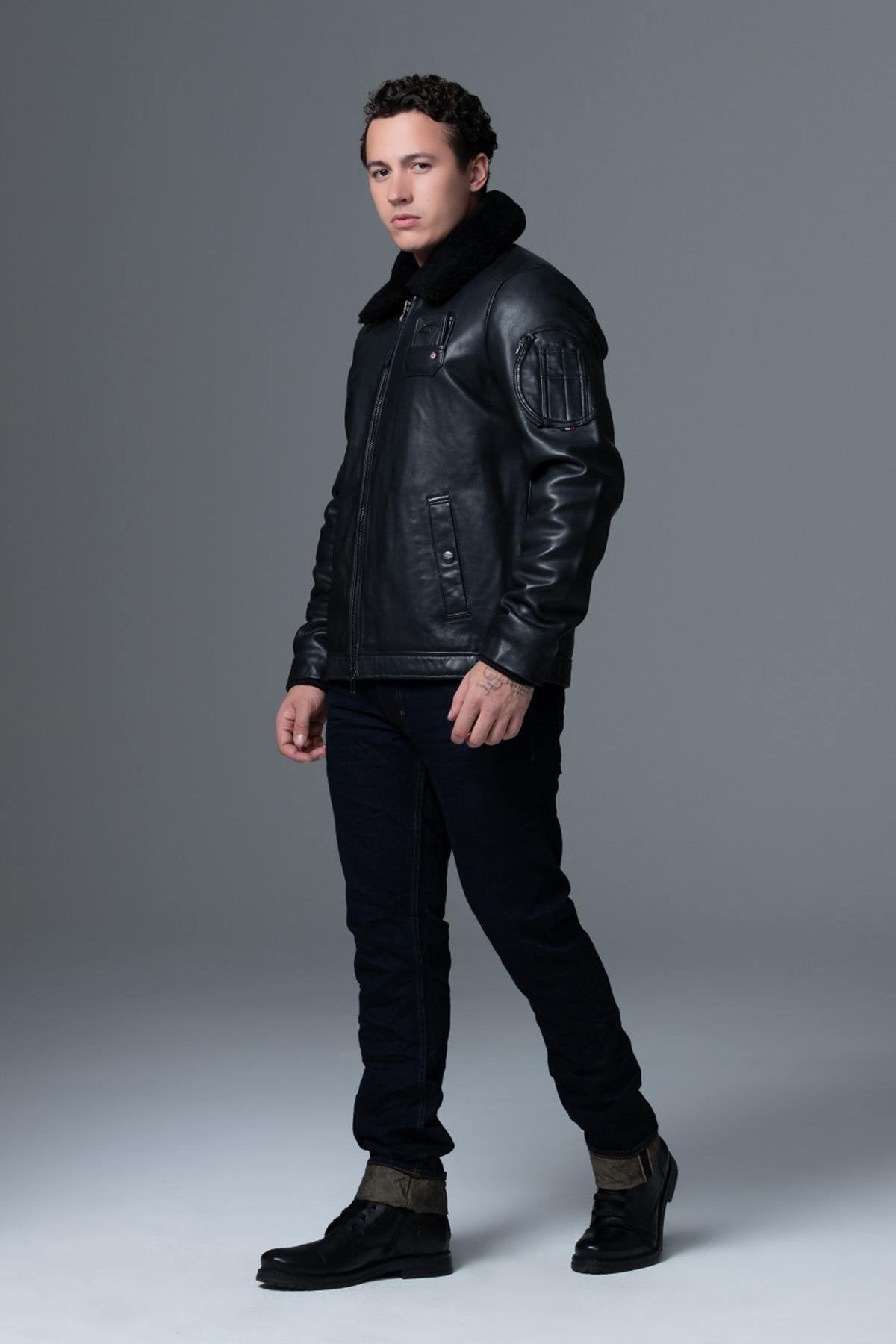 Air and Space Force collector's black leather jacket - Image n°11