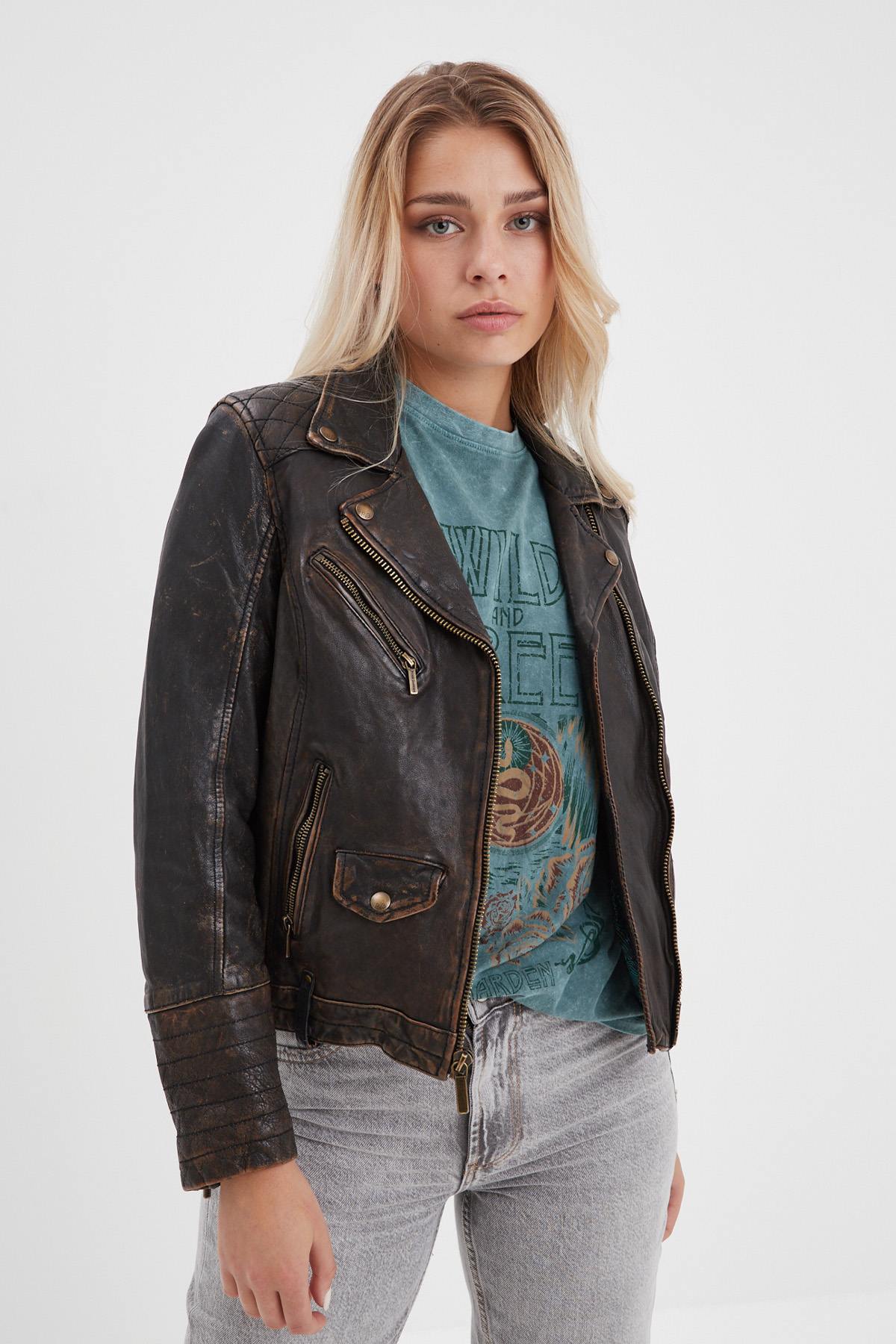 Distressed leather jacket for women - Image n°2