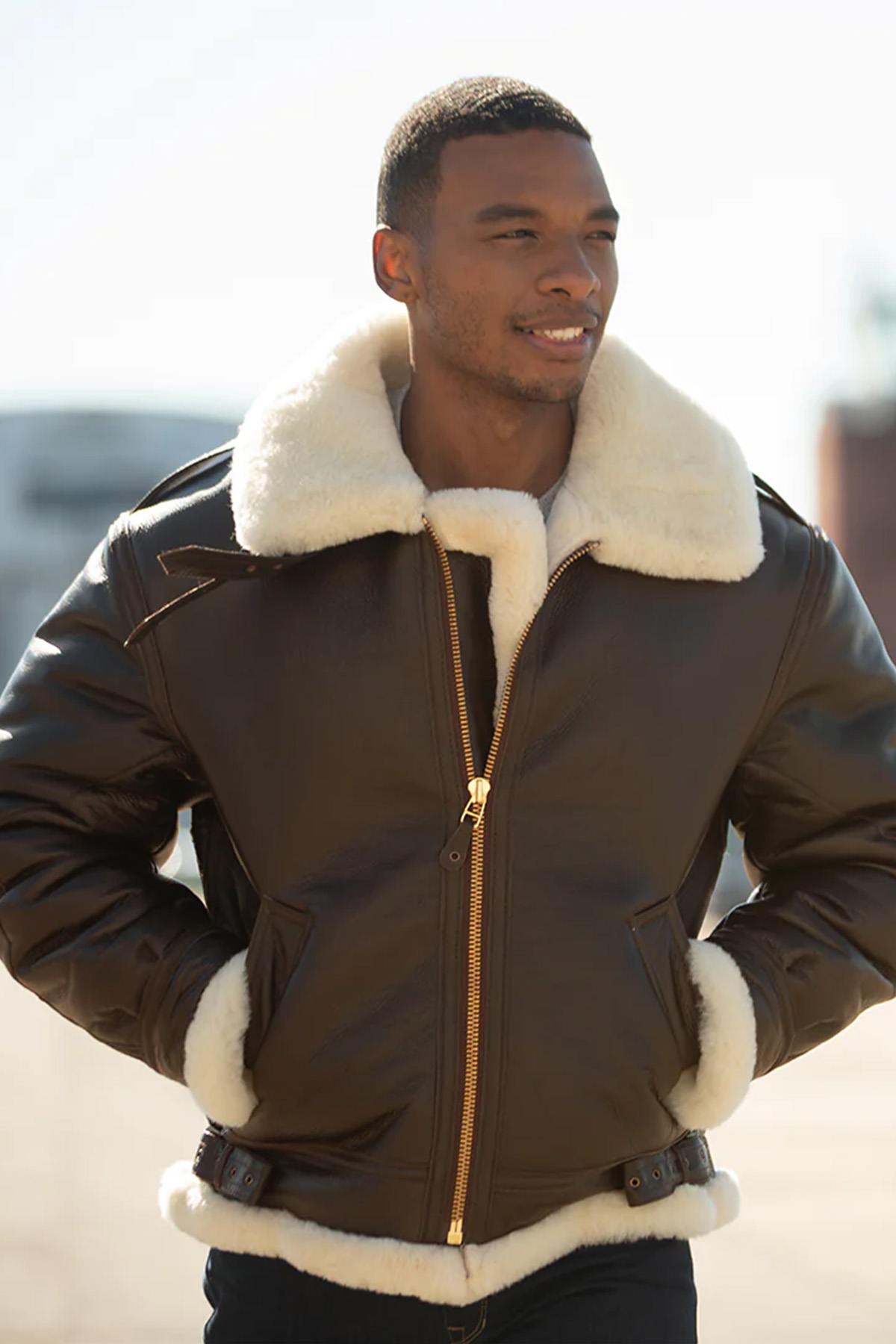 B-3 bomber jacket in shearling - Image n°2