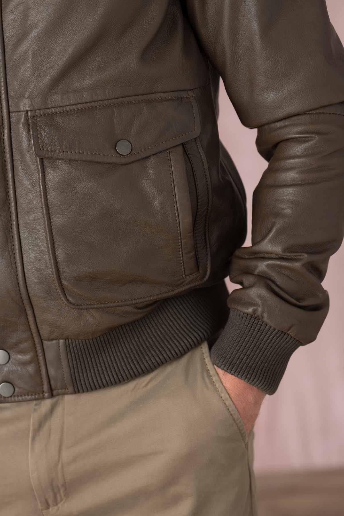 Leather bomber jacket with fur collar - Image n°6