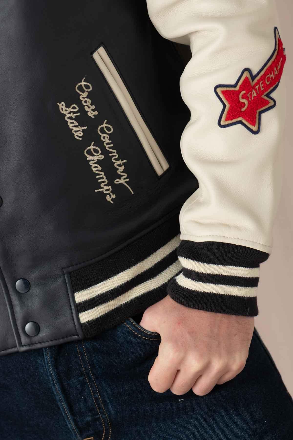 Varsity teddy in off-white and navy blue leather - Image n°8