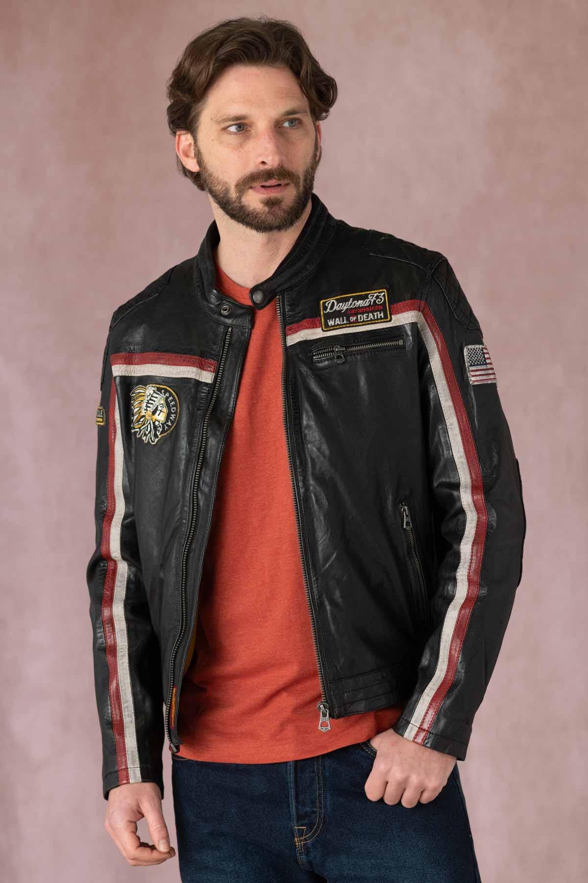 Black and red biker leather jacket with patches - Image n°4