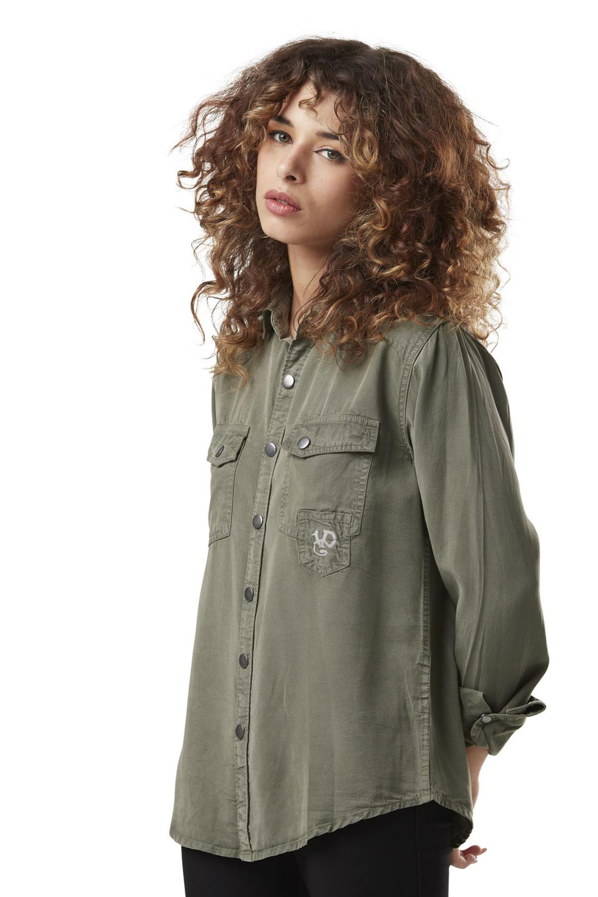 Khaki shirt with pockets for women - Image n°1