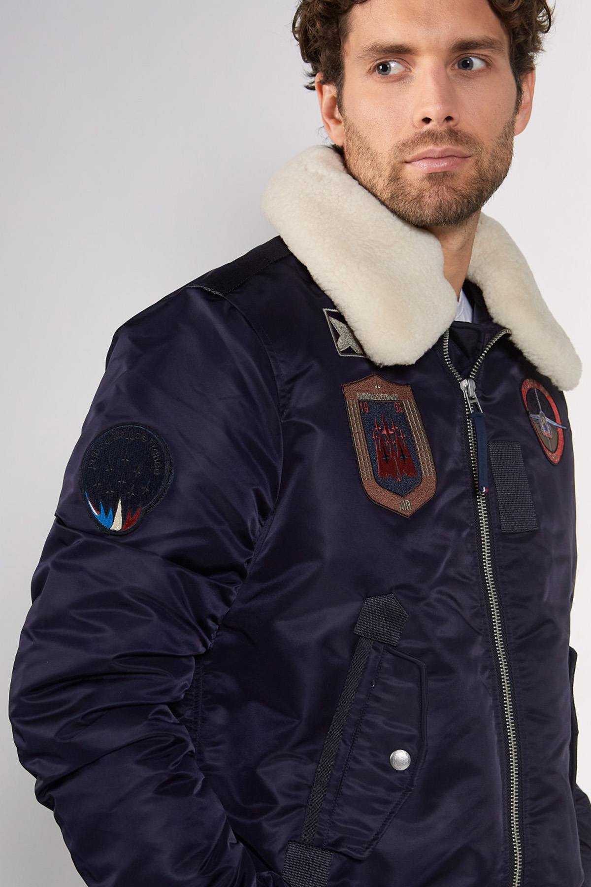 Navy blue nylon bombers with removable fur collar - Image n°7