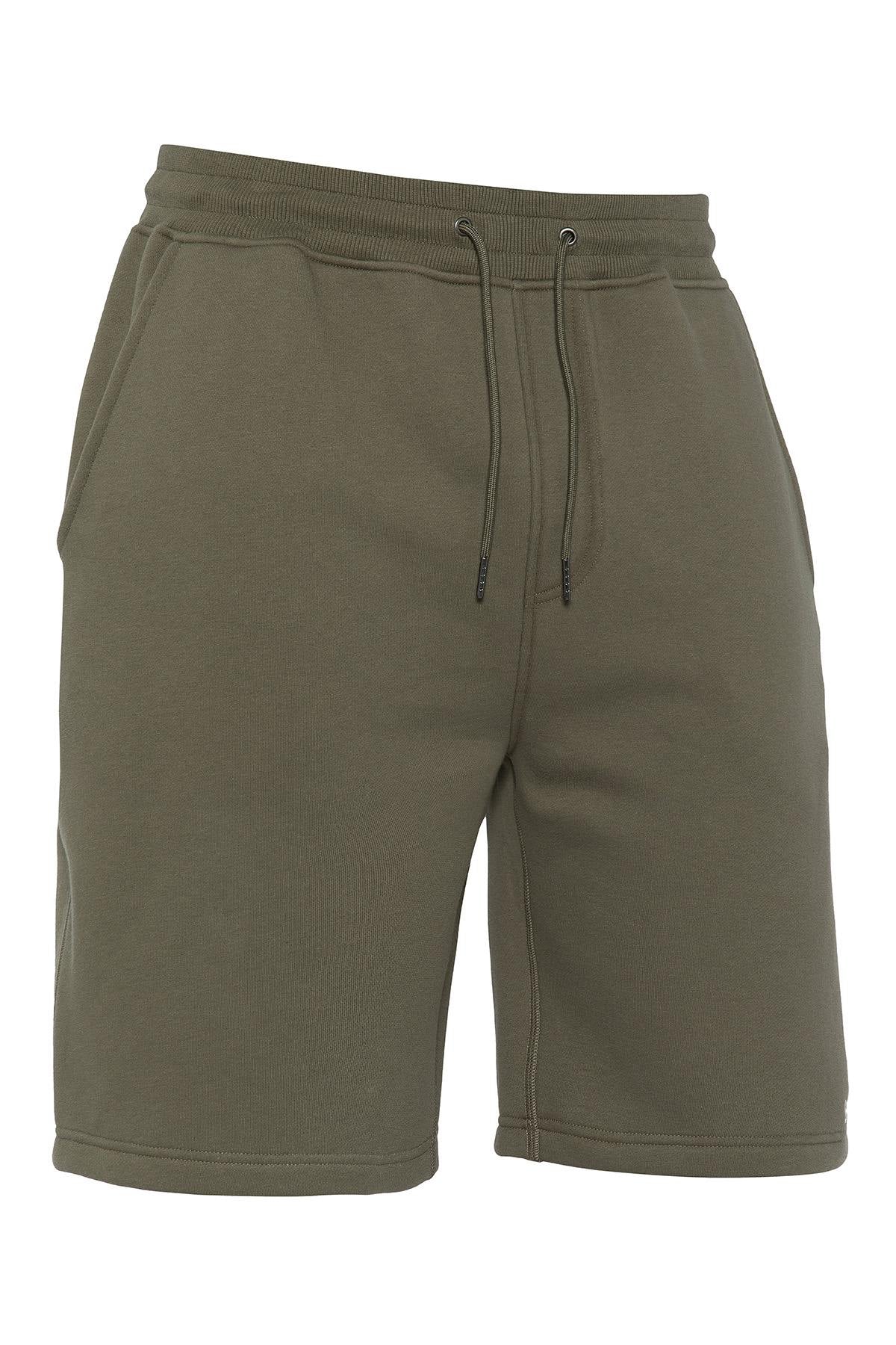 Casual shorts in sage khaki color - Image n°5