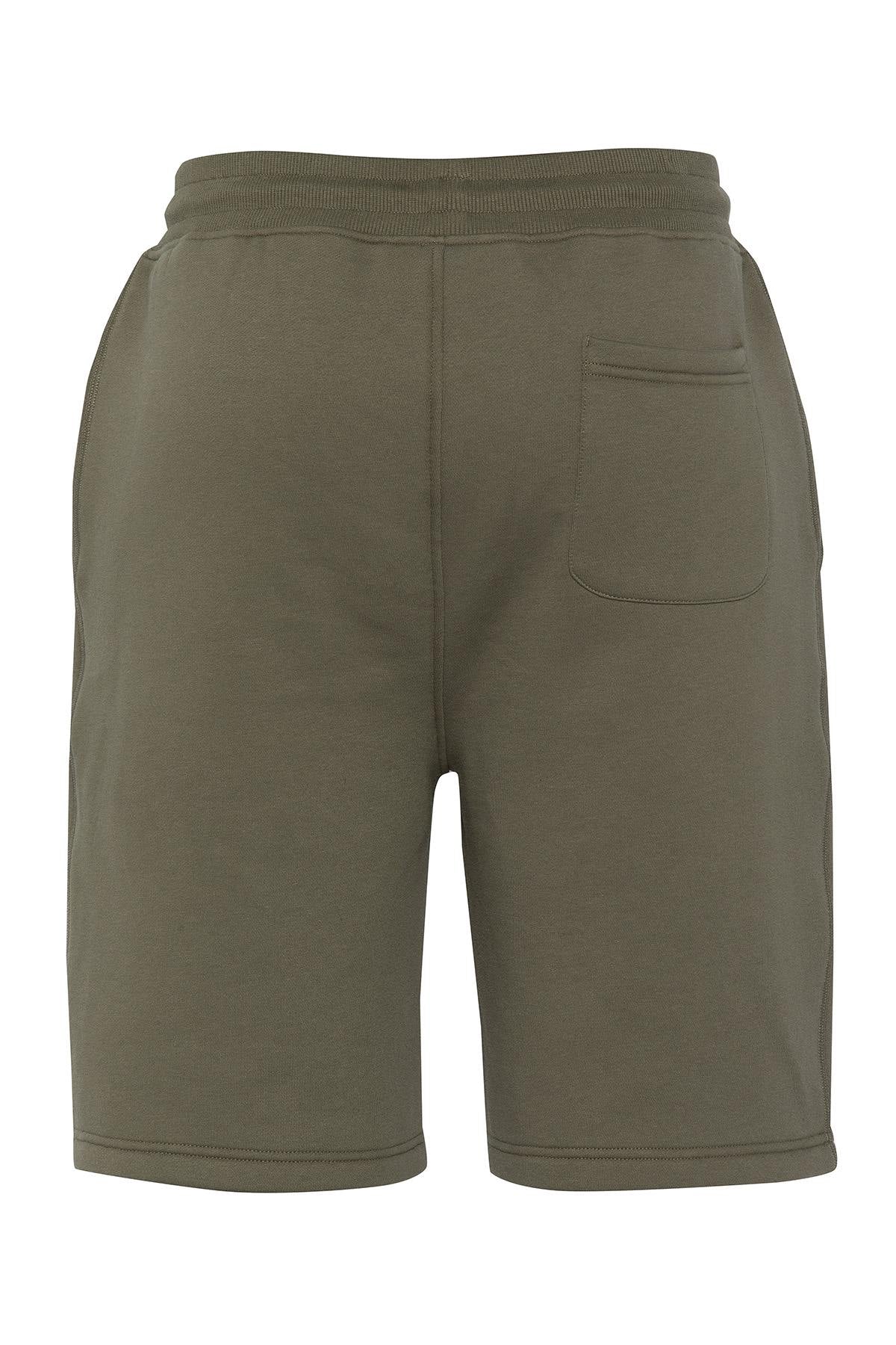 Casual shorts in sage khaki color - Image n°6