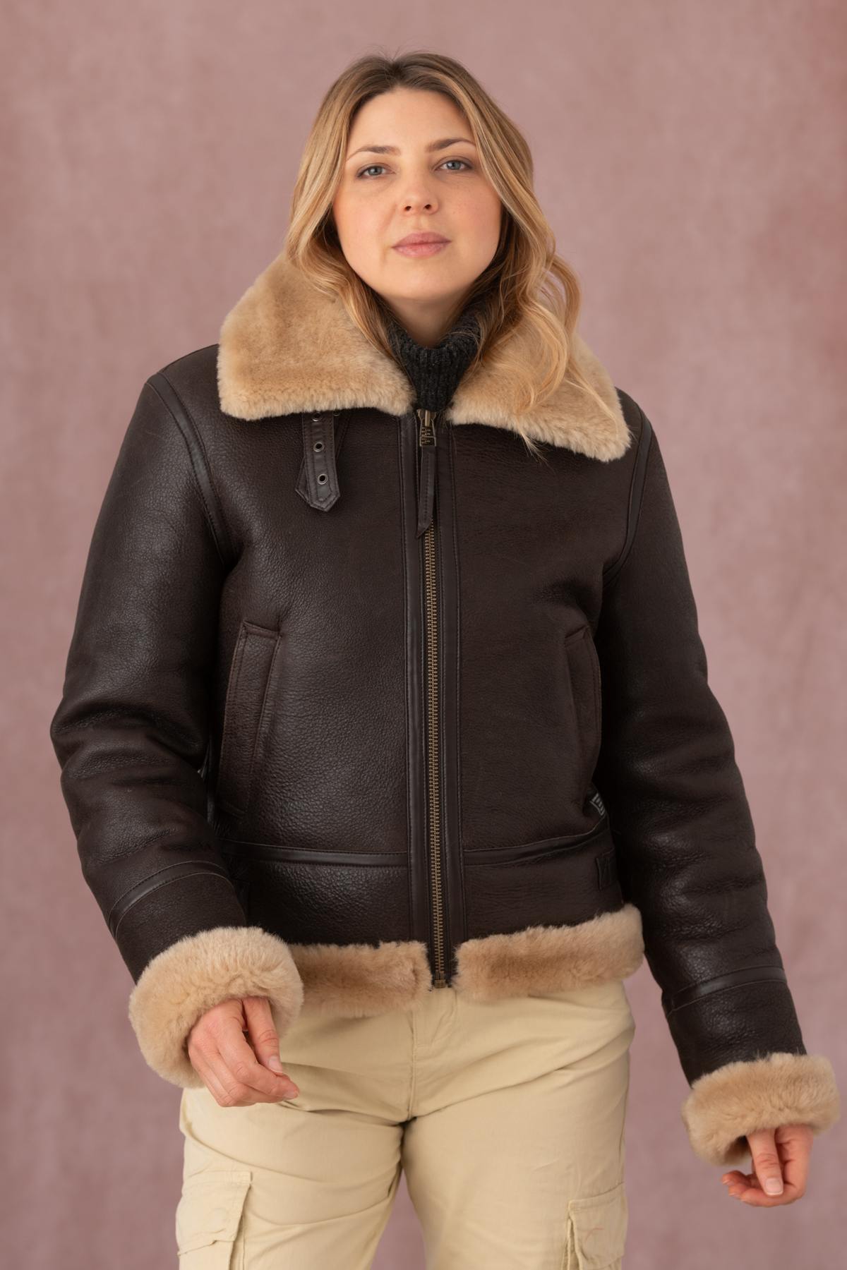 Brown and beige shearling bomber jacket for women - Image n°5